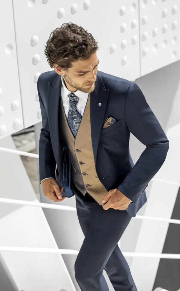 Bräutigam Roberto Vicentti COR 07.20.300