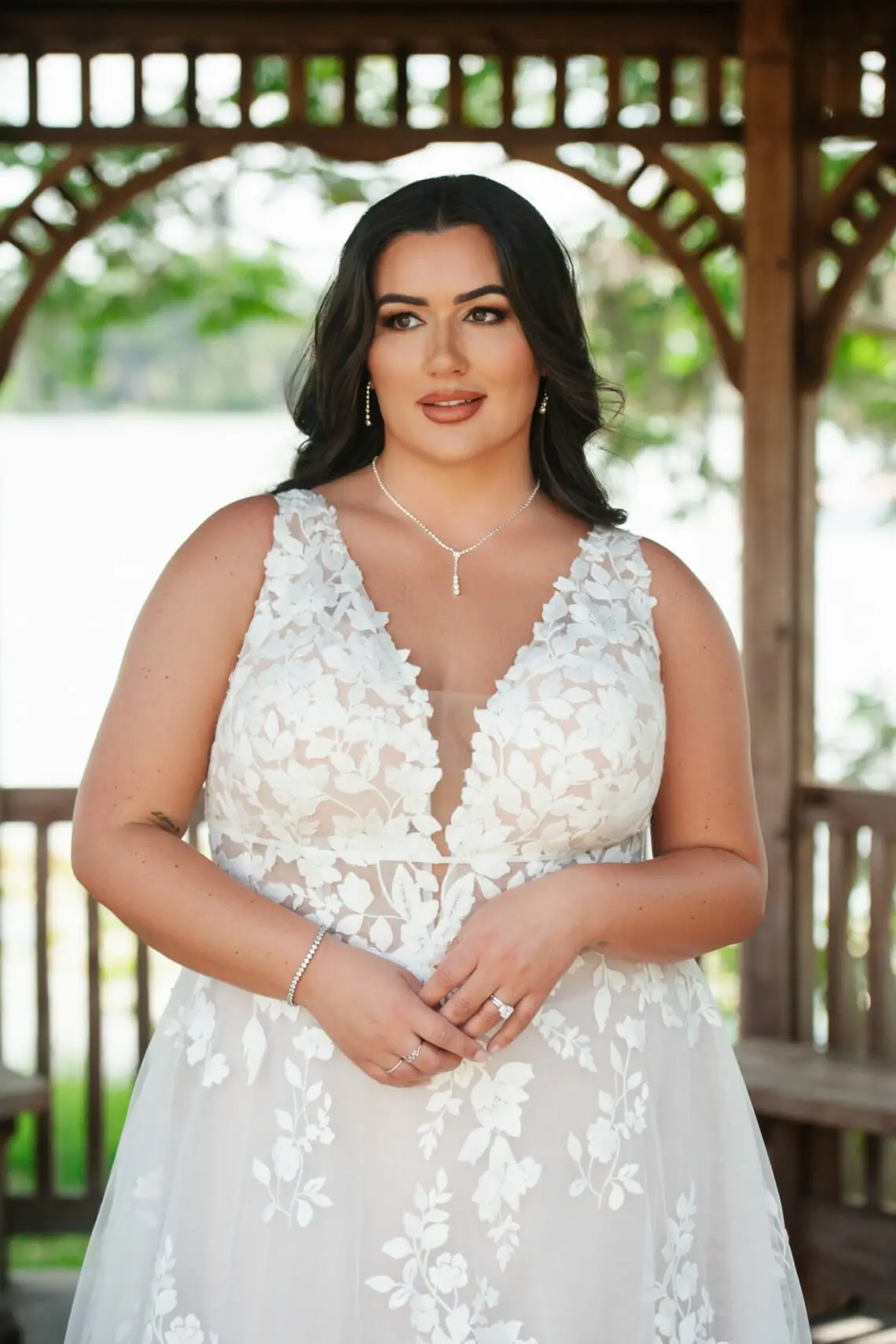 D3783-INF05-1279x1920