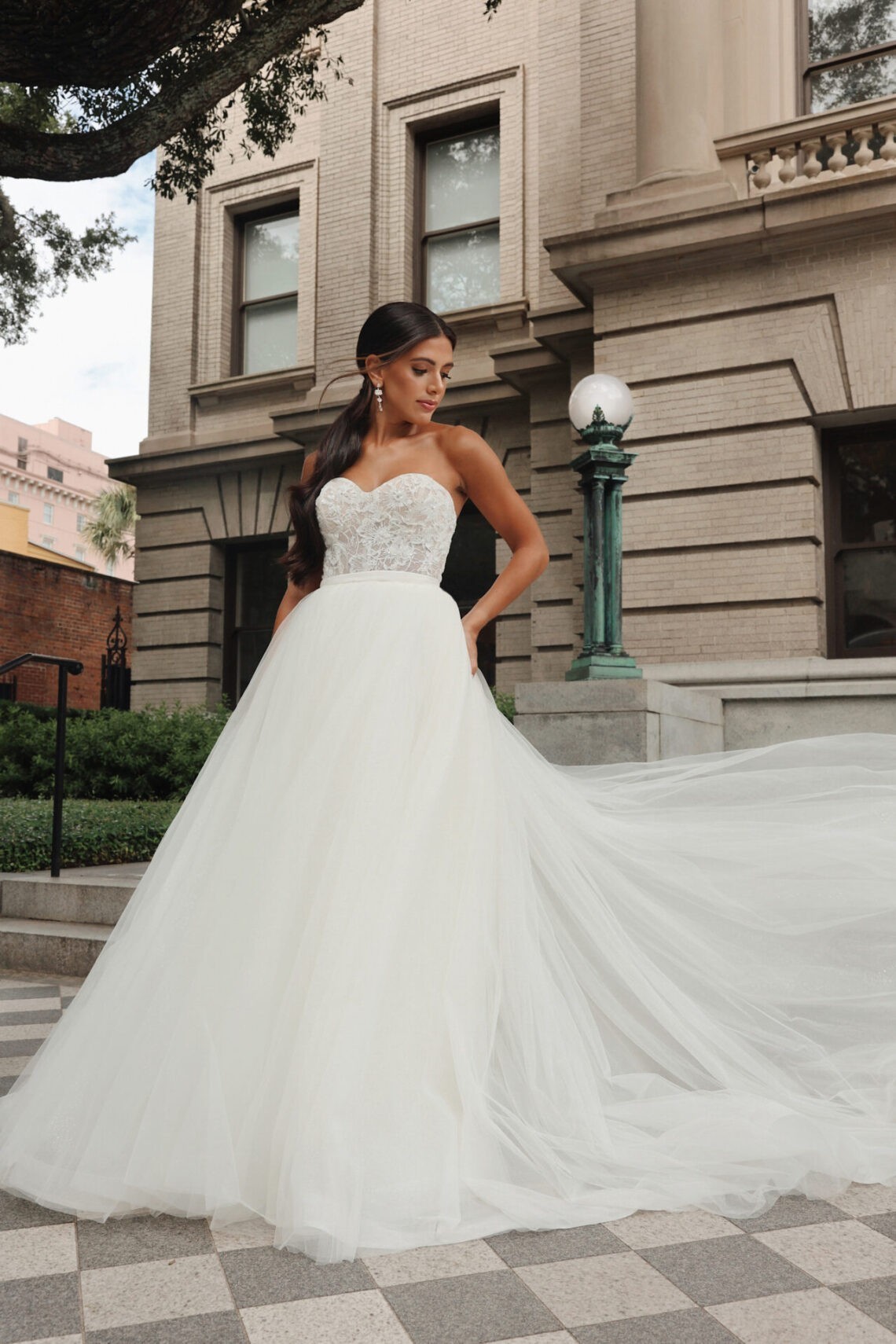 Brautkleid D4133 von Essense of Australia kaufen im Weddingworld 2