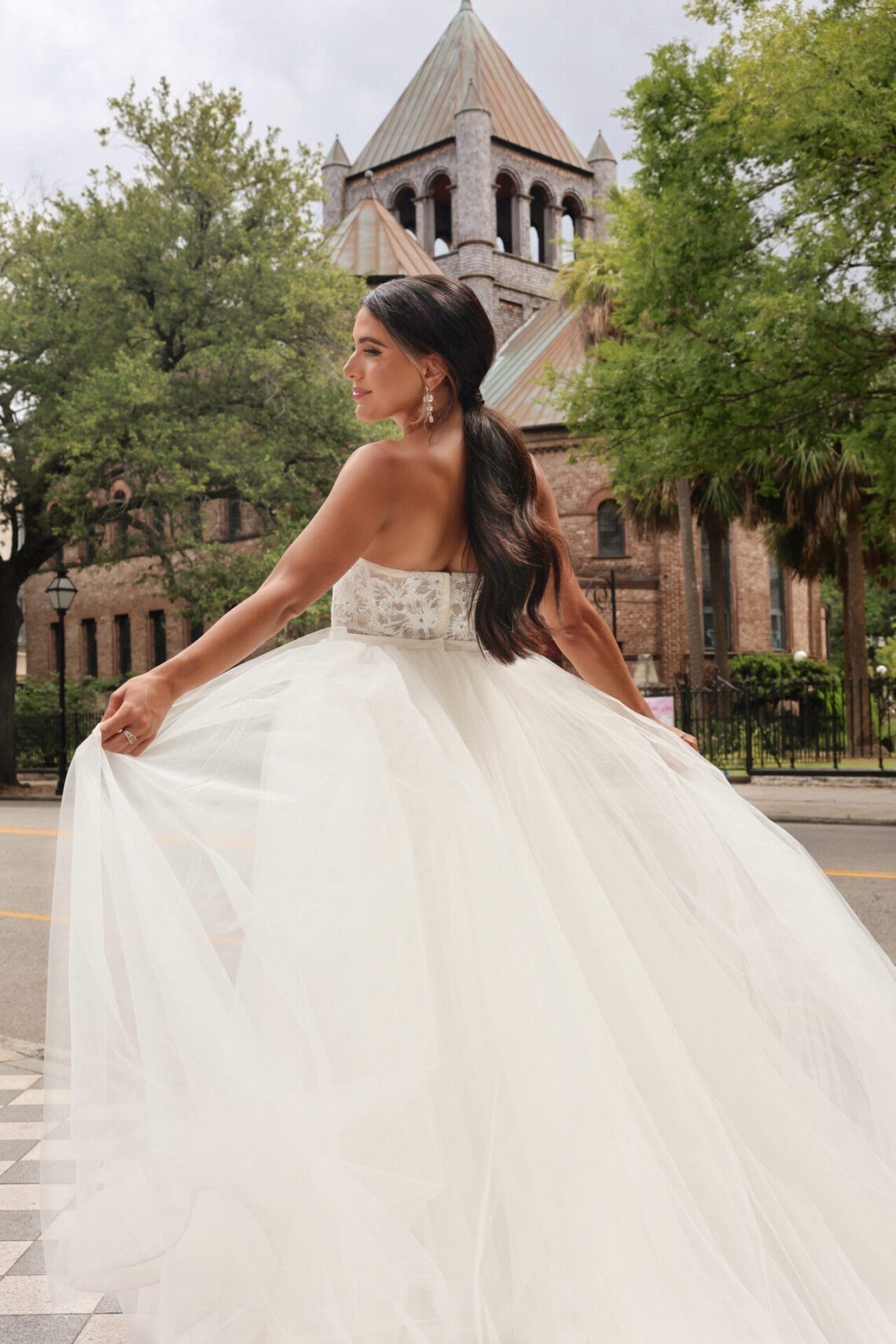 Brautkleid D4133 von Essense of Australia kaufen im Weddingworld 4