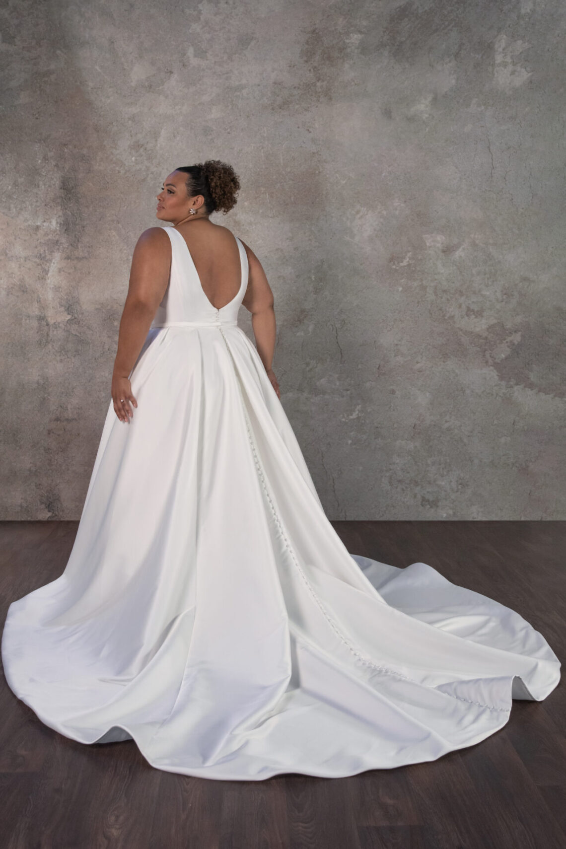 Brautkleid D4140 von Essense of Australia kaufen im Weddingworld 2