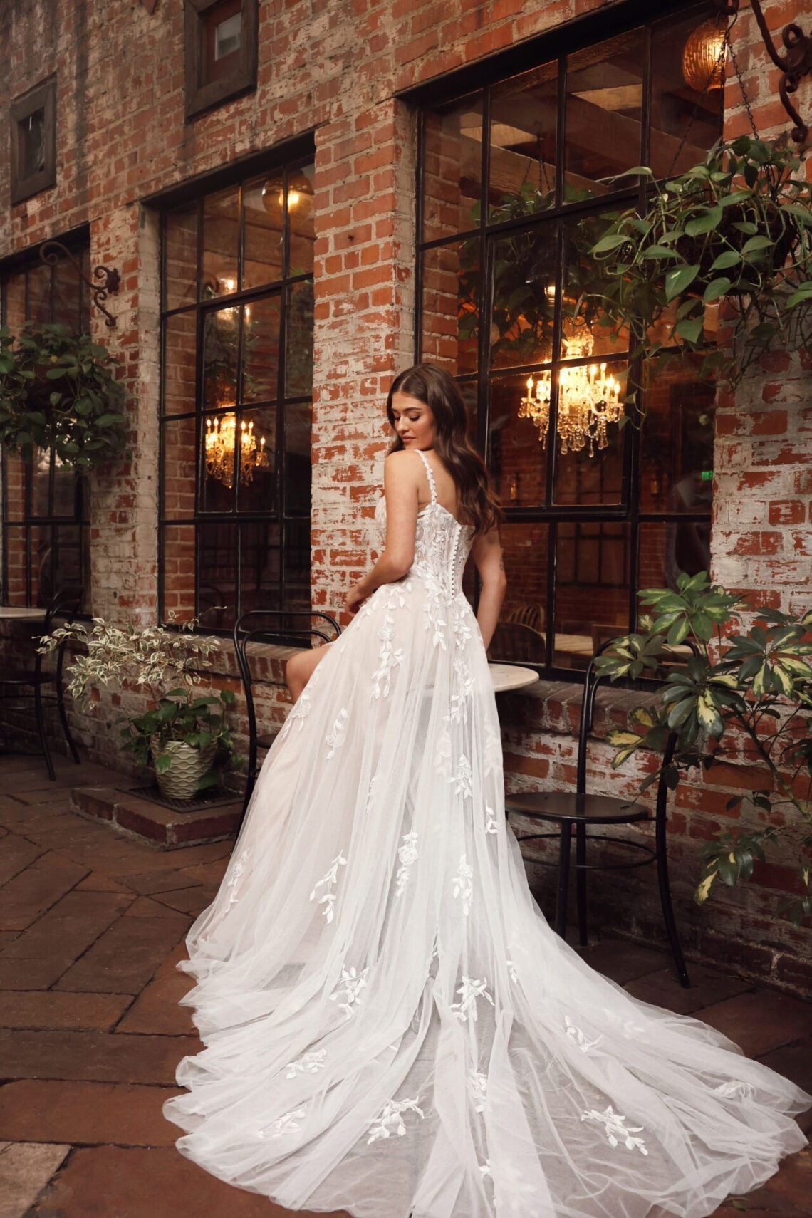 Brautkleid D4258 von Essense of Australia kaufen im Weddingworld 4