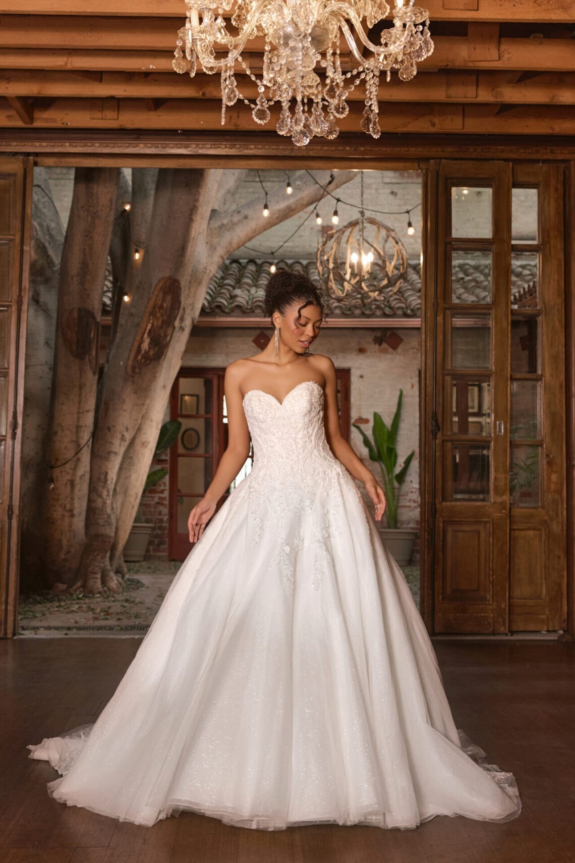 Brautkleid D4331 von Essense of Australia kaufen im Weddingworld 1