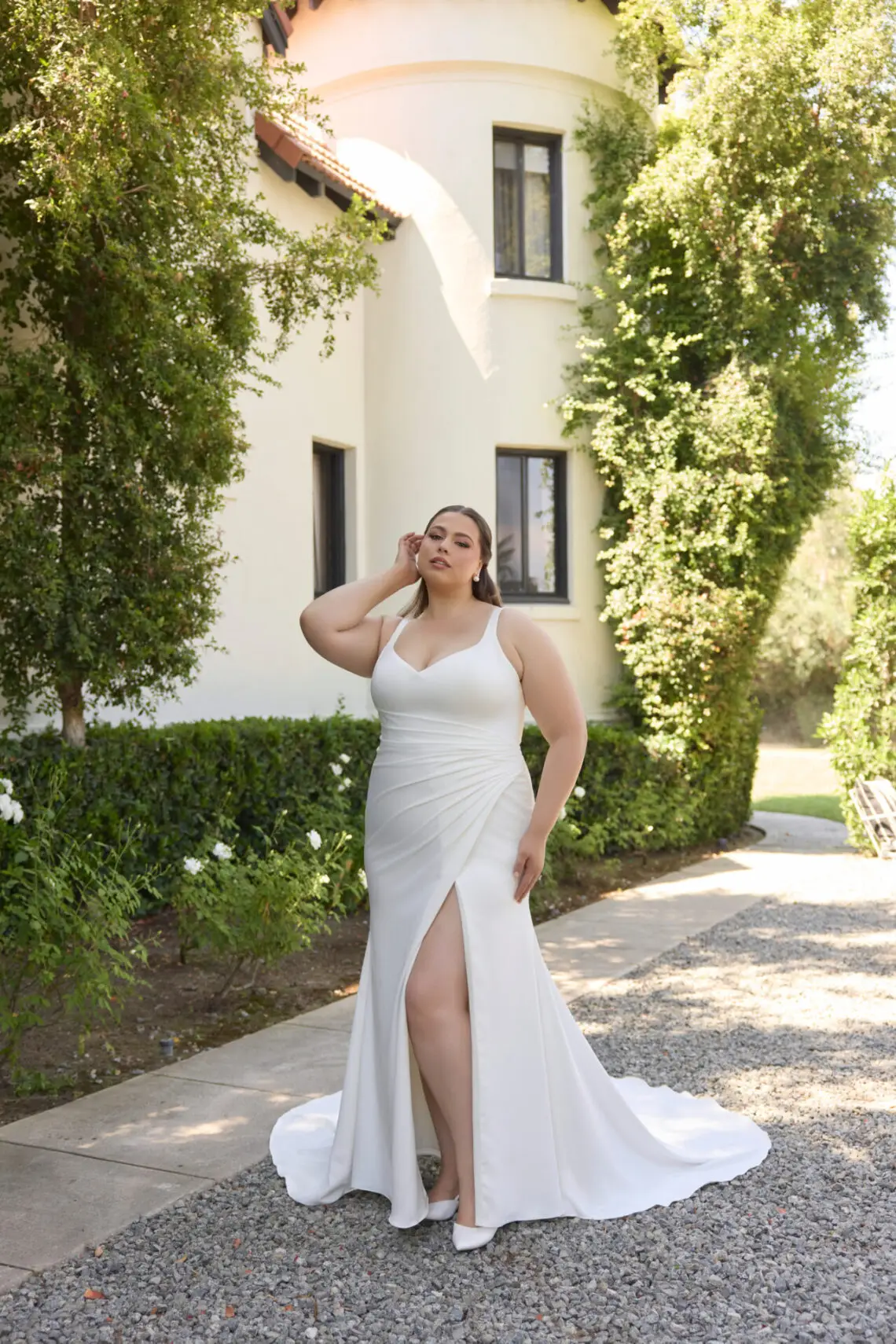 Brautkleid D4439 von Essense of Australia kaufen bei Weddingworld 1