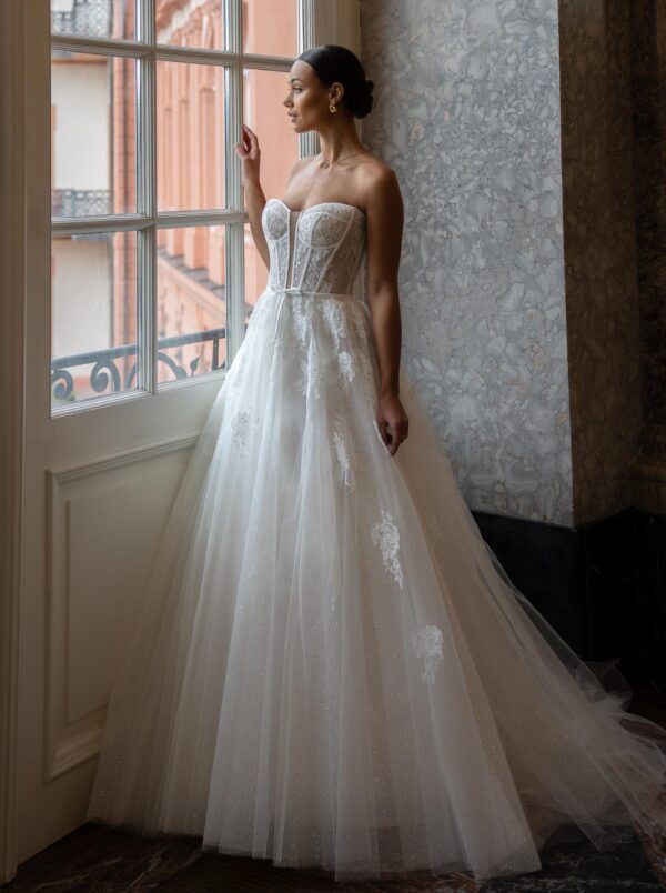 Brautkleider Diane Legrand 10040