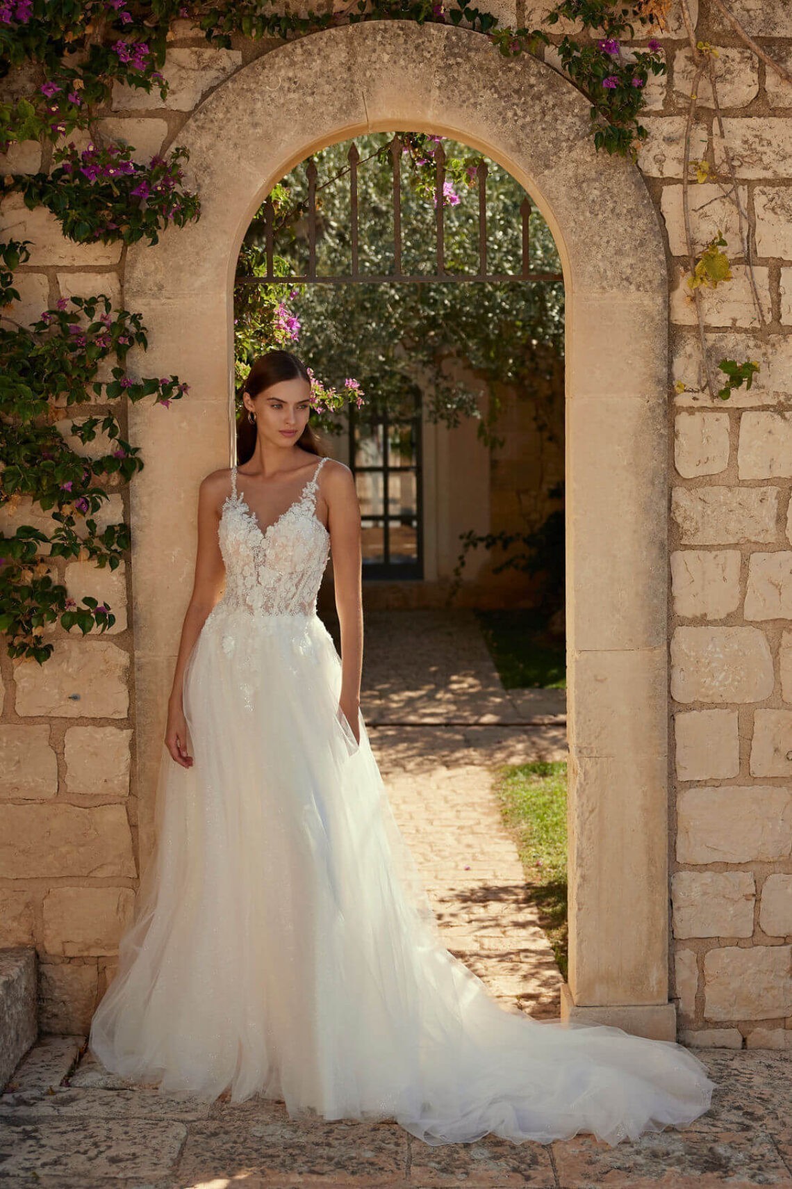 Brautkleid Elias von Modeca kaufen Weddingworld 4