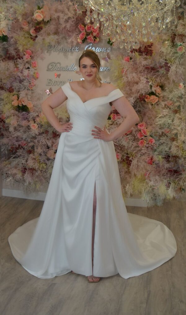 Brautkleider Phoenix Gowns PH8239