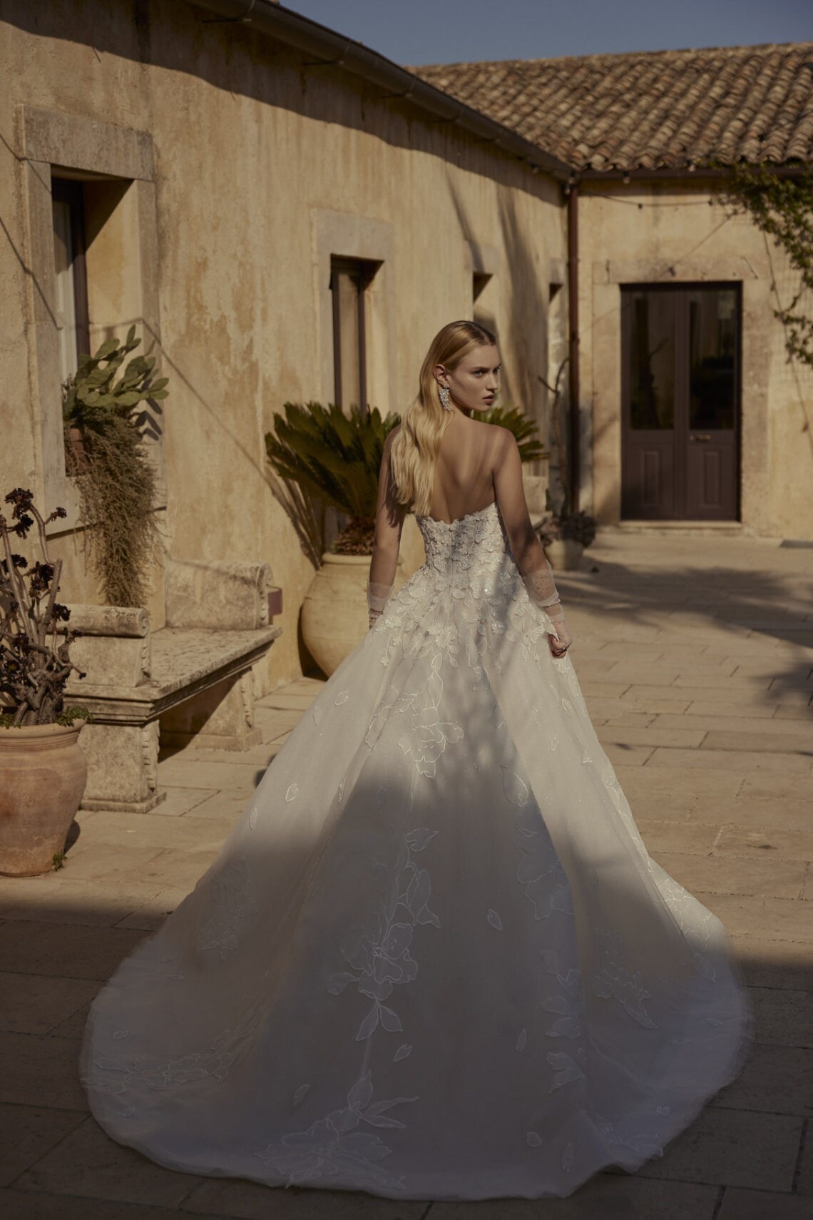 Brautkleid Felica von Modeca kaufen im Weddingworld 4