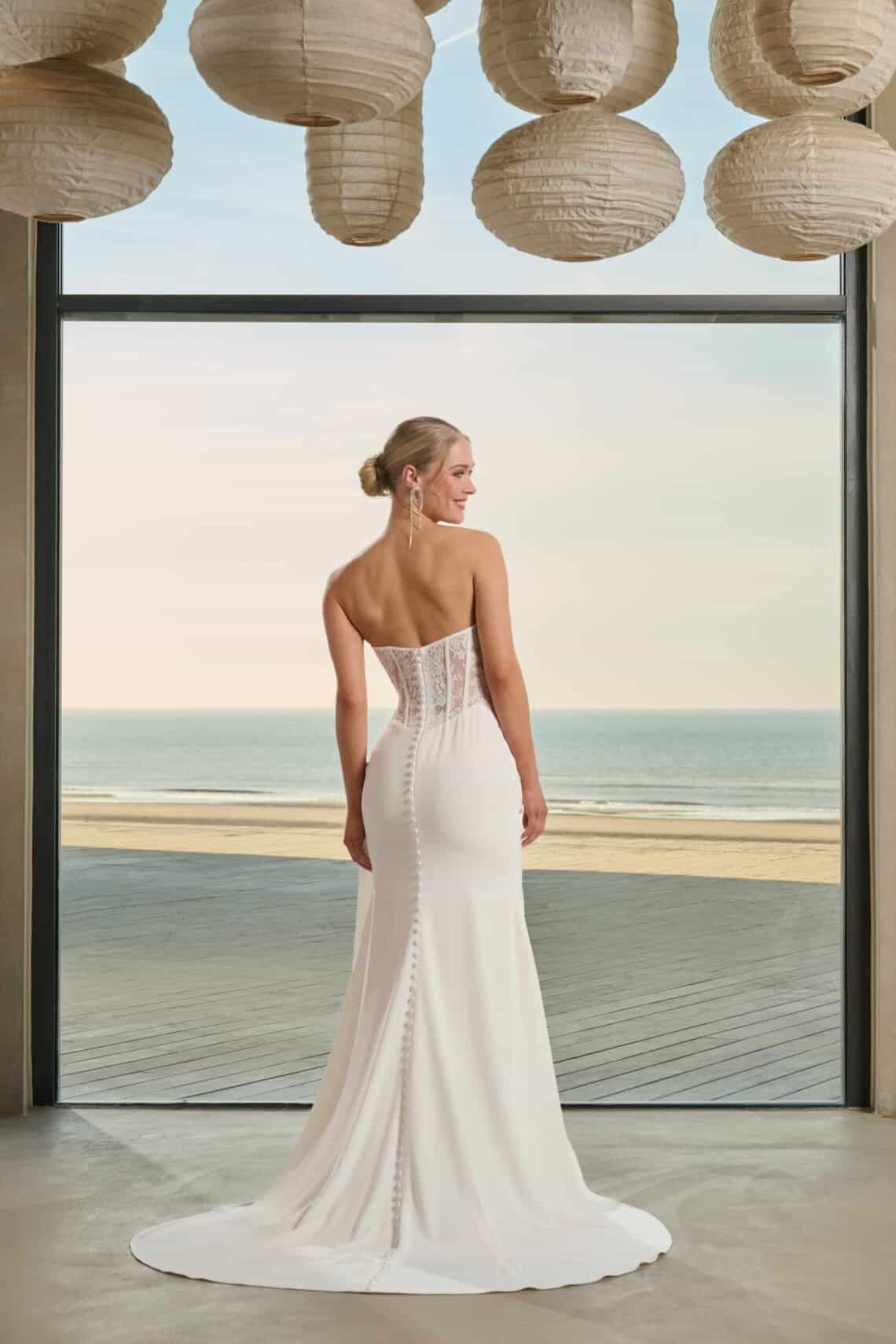 Faizah-Azuree-Bridal-Back-scaled