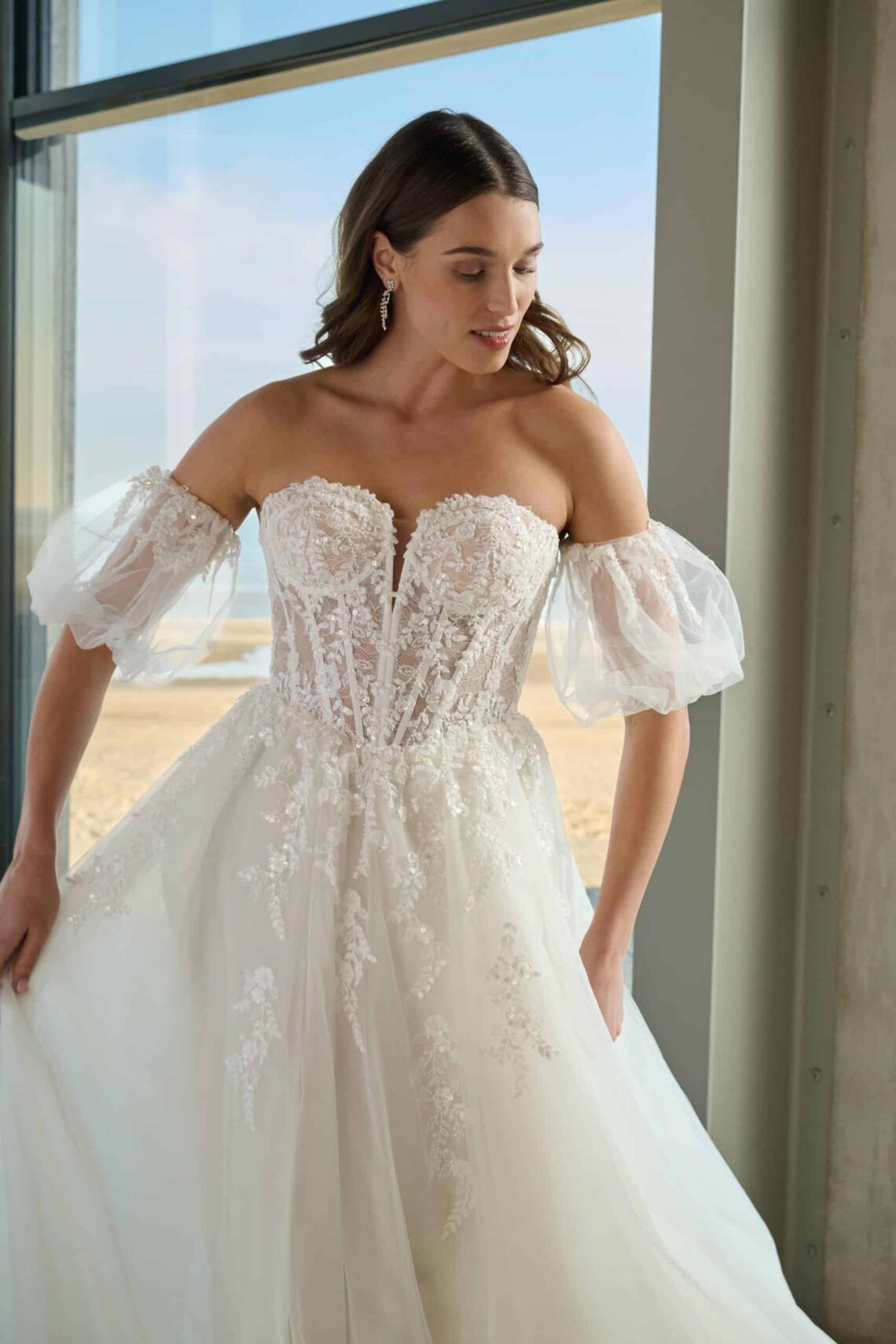 Fame-Azuree-Bridal-Close-scaled