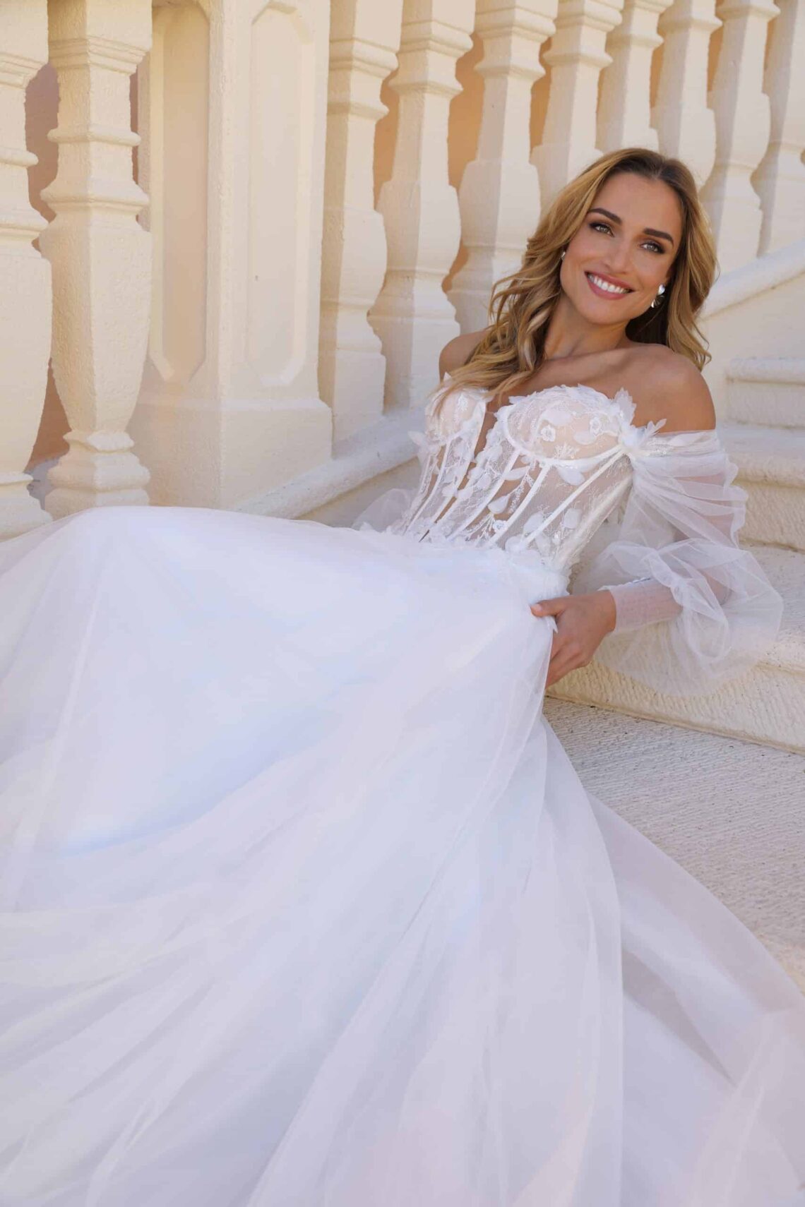 Fleur-Azuree-Bridal-Close-3-scaled