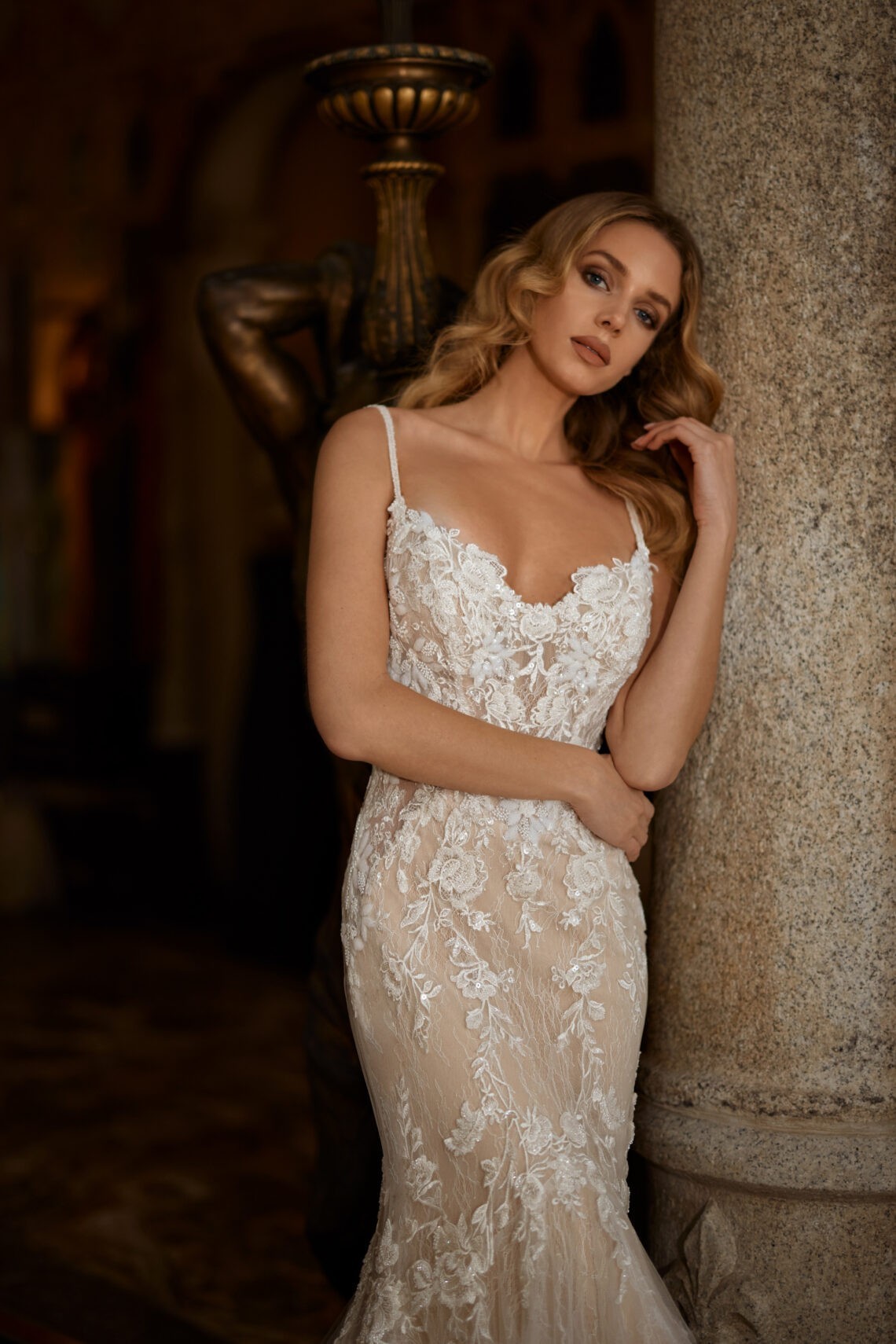 Forever More Collection_Fawn_CU_Afront_01_0085