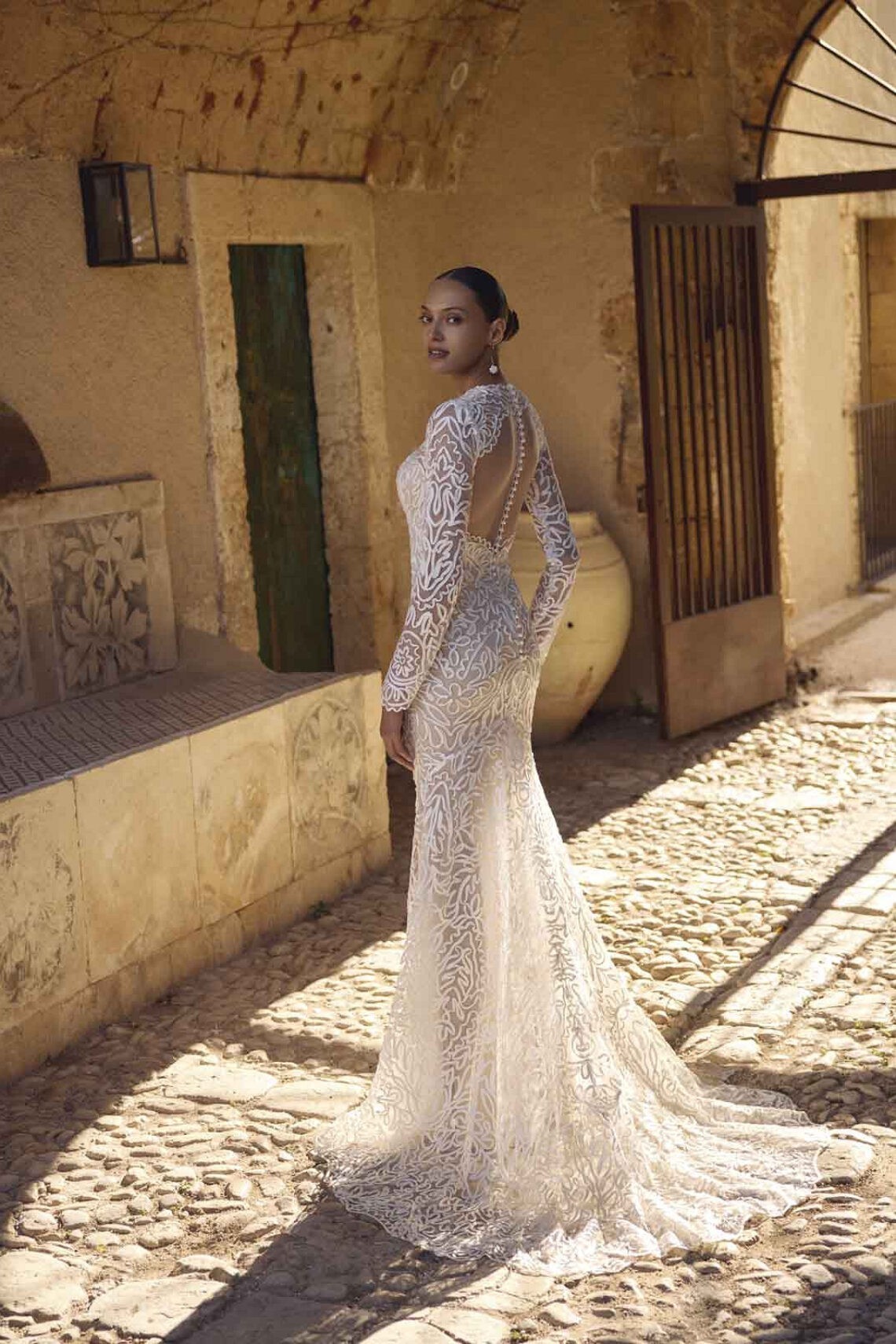 Brautkleid Gia von Modeca kaufen bei Weddingworld 3