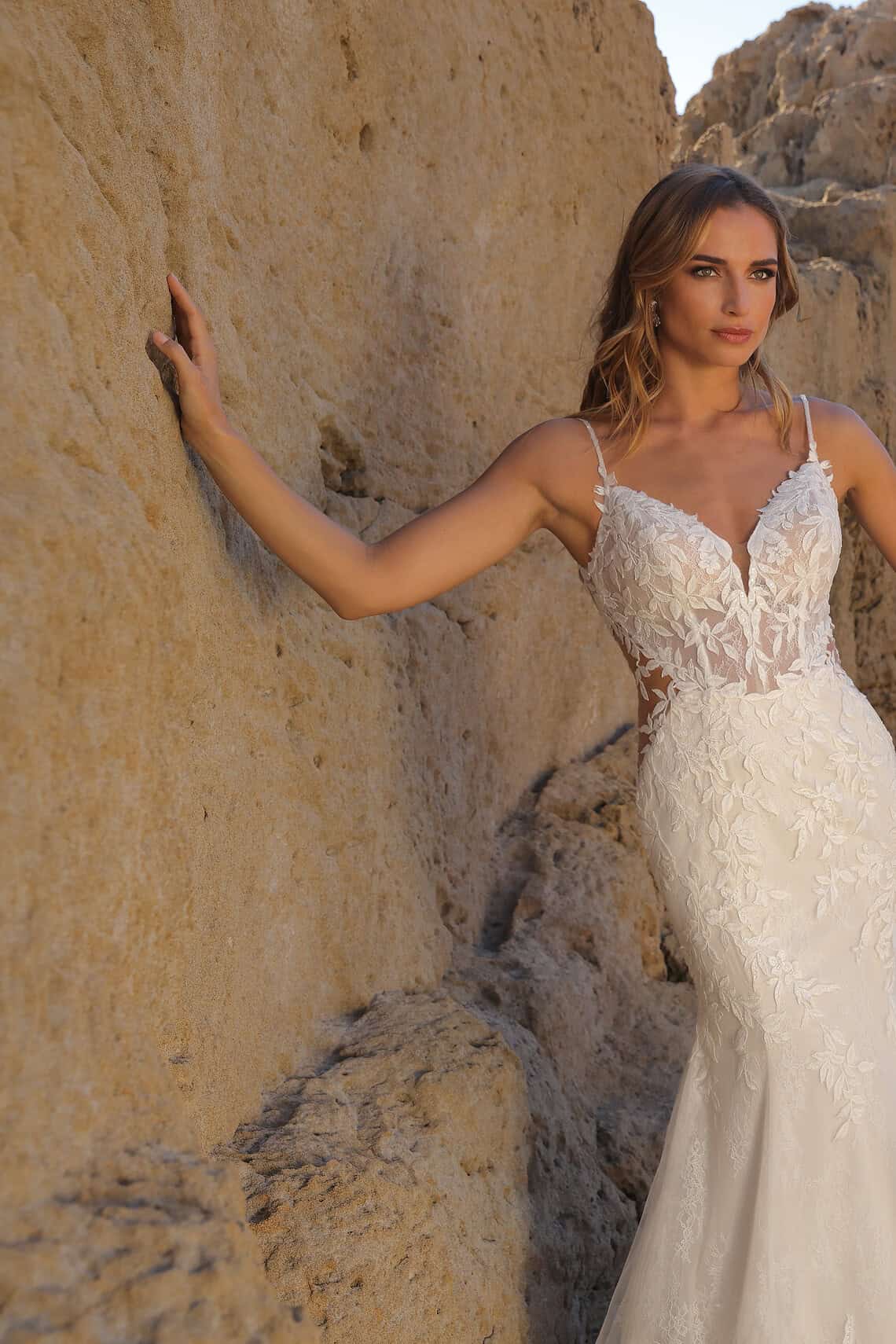 Brautkleid Goddess von Azuree kaufen bei Weddingworld 4