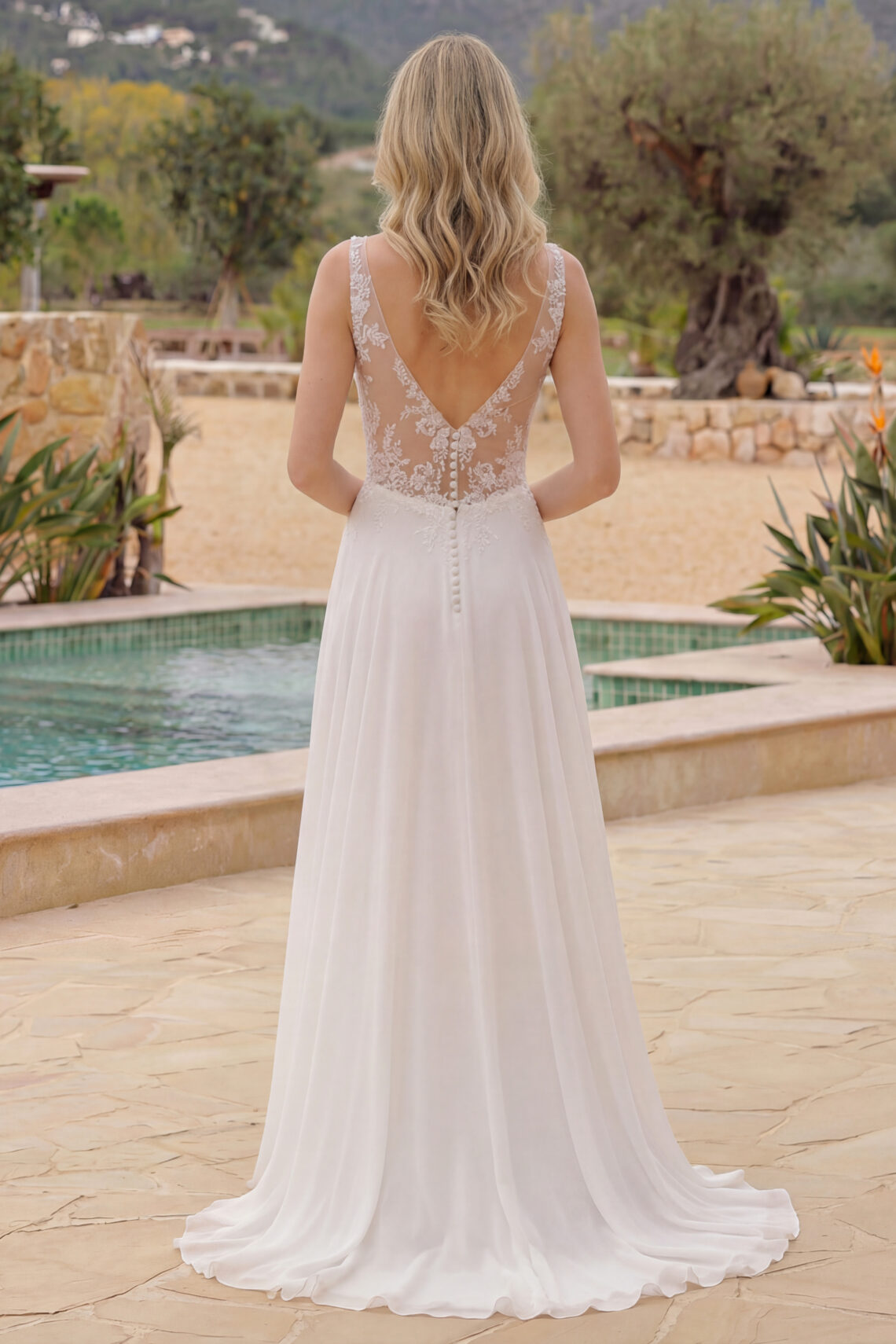 Brautkleid Hedwig von Azuree kaufen bei Weddingworld 1