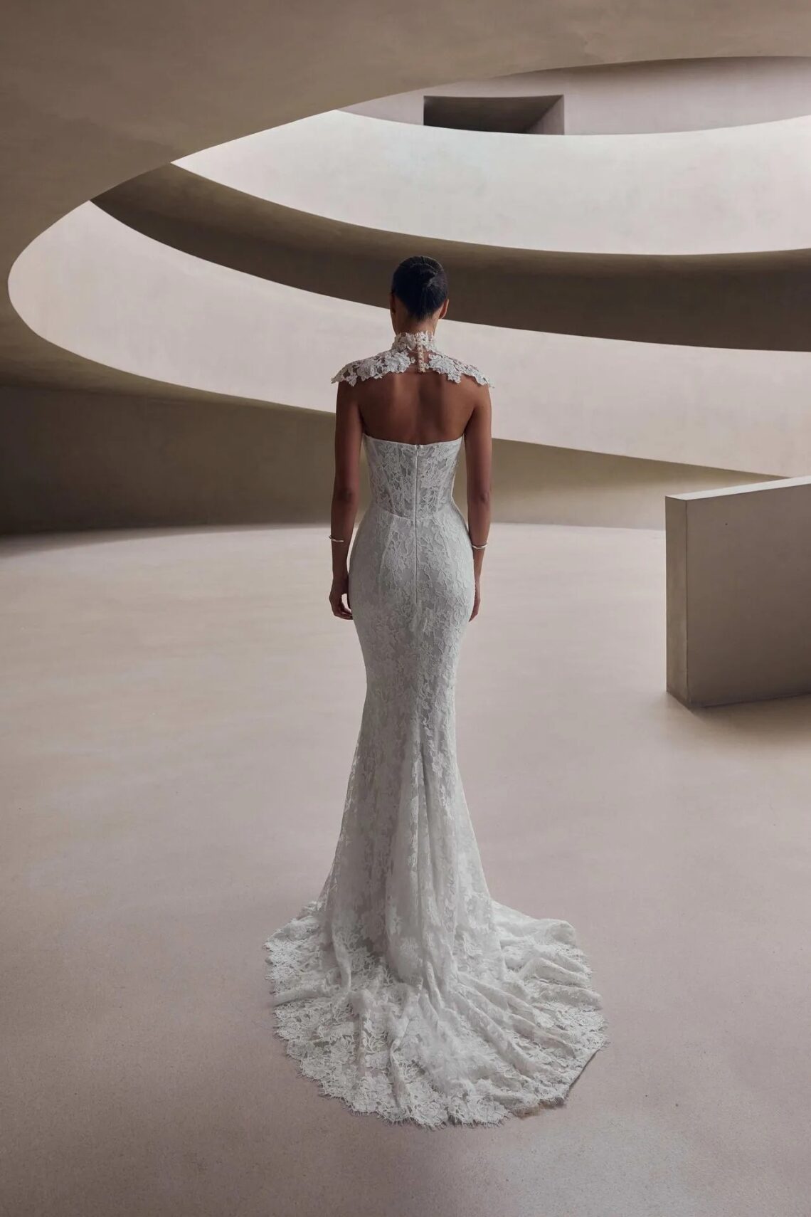 Brautkleid Lavelline von Milla Nova kaufen bei Weddingworld 3