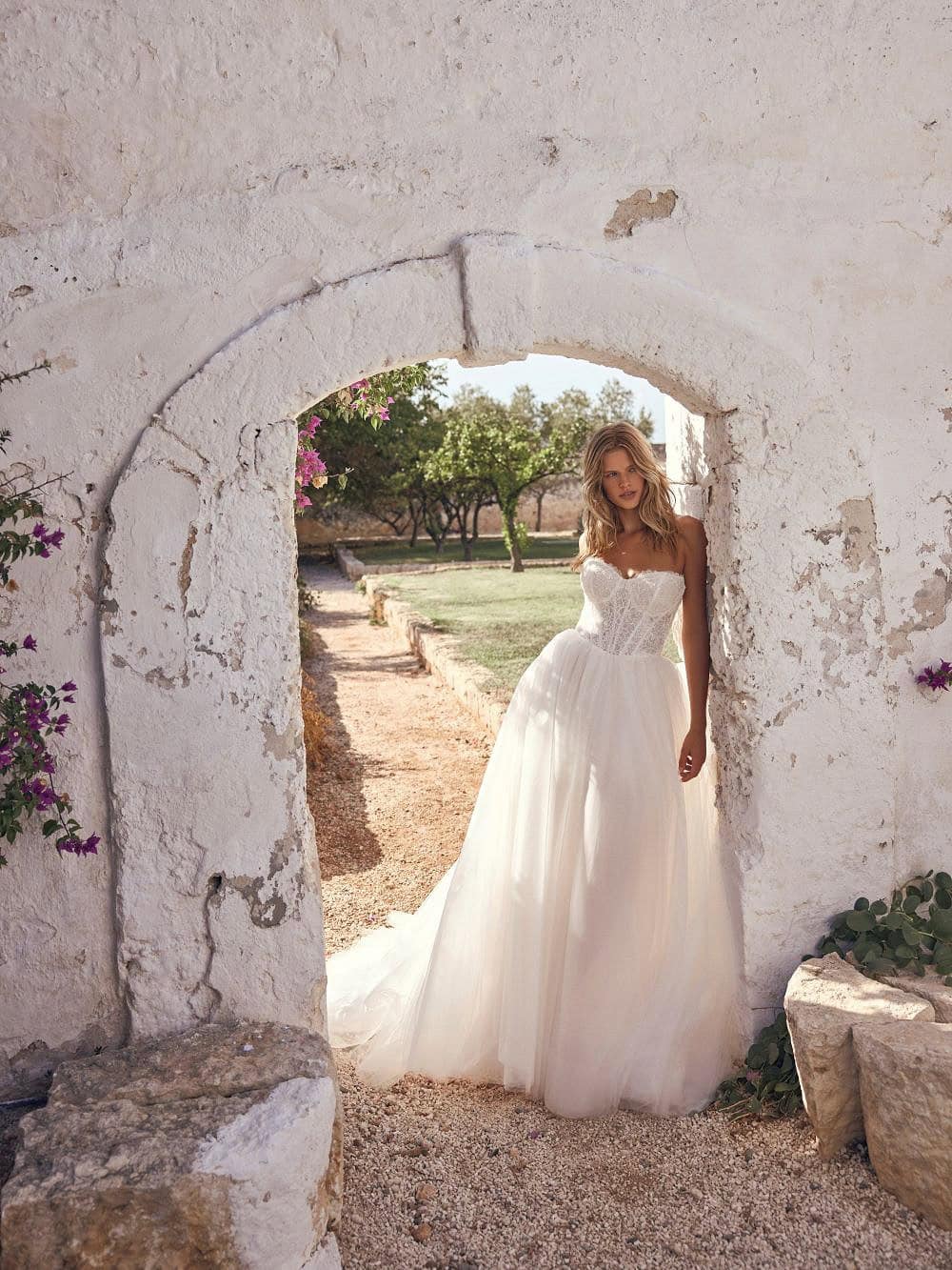 Brautkleid Lizzy von Modeca kaufen bei Weddingworld 1