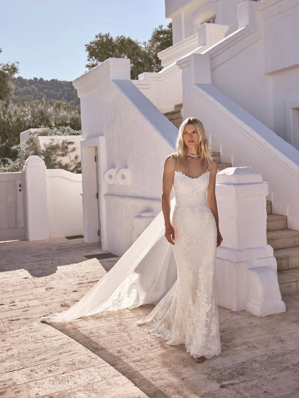Brautkleid Lois von Modeca kaufen bei Weddingworld 1