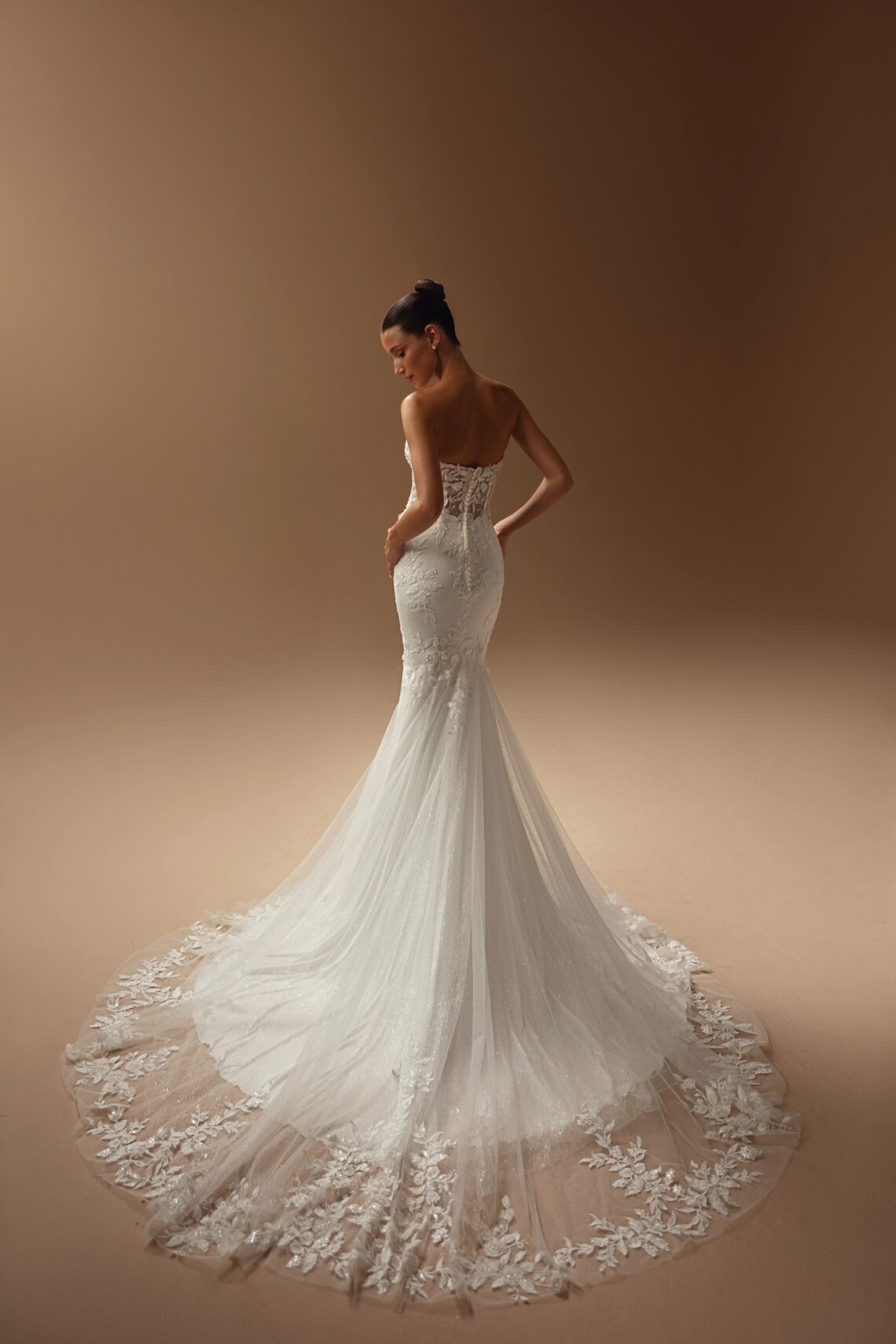 Brautkleid Luna von Tina Valerdi kaufen im Weddingworld 2