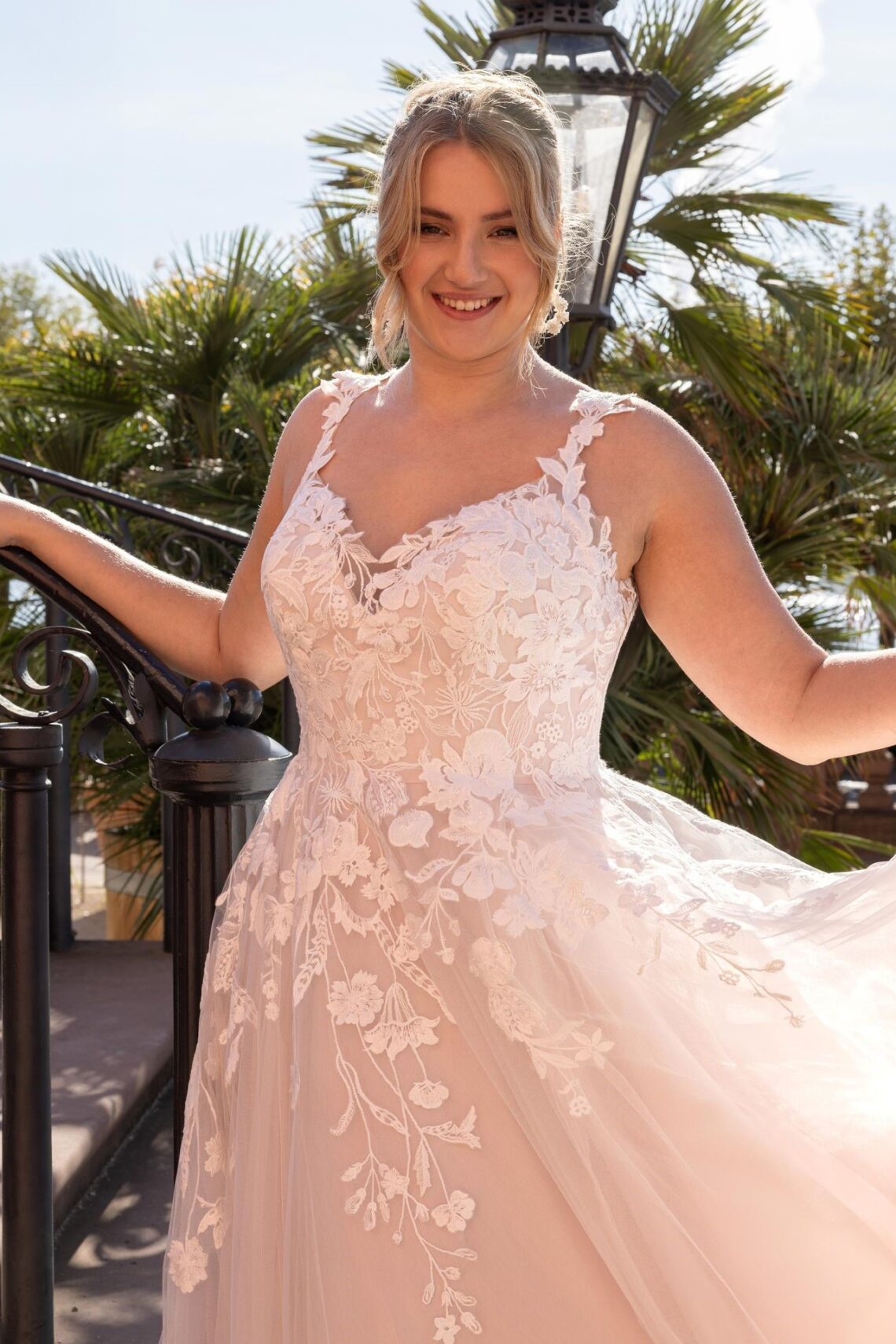 Brautkleid 90807 von Modeca kaufen bei Weddingworld 2