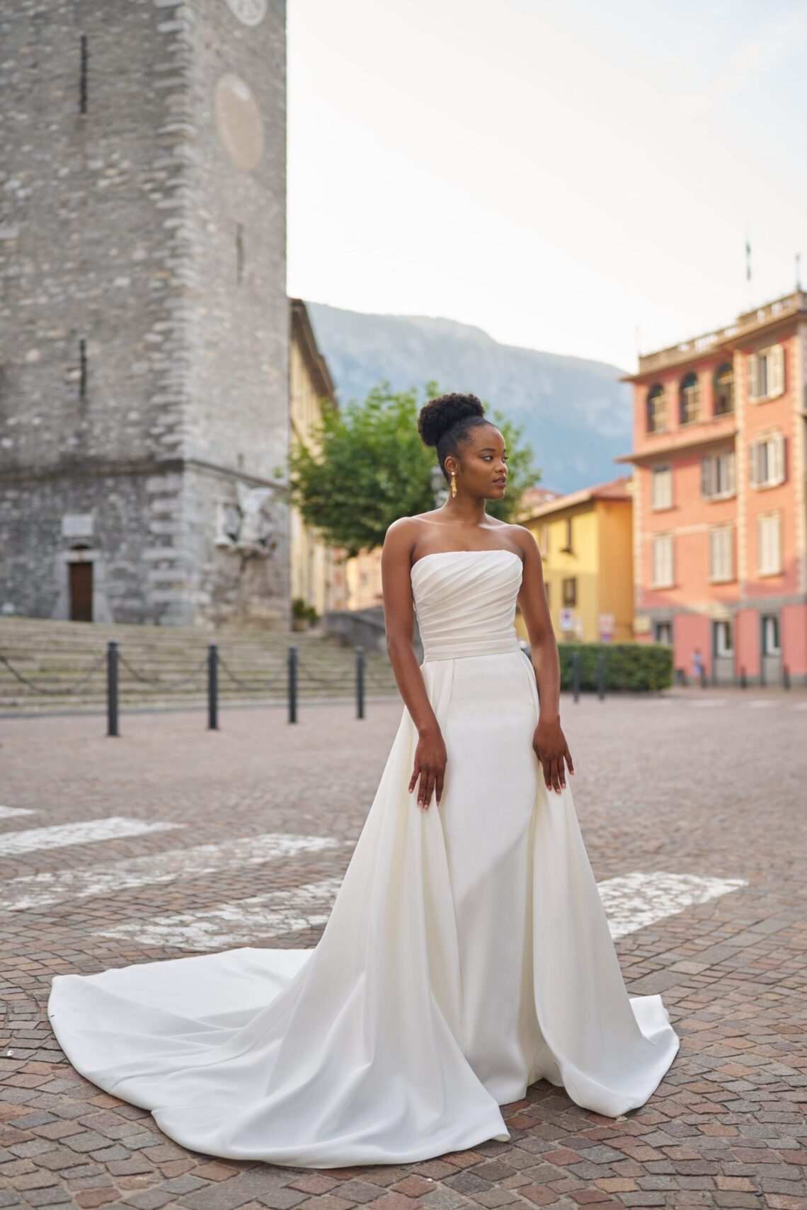 Merlin_AFront_d2_3725-scaled