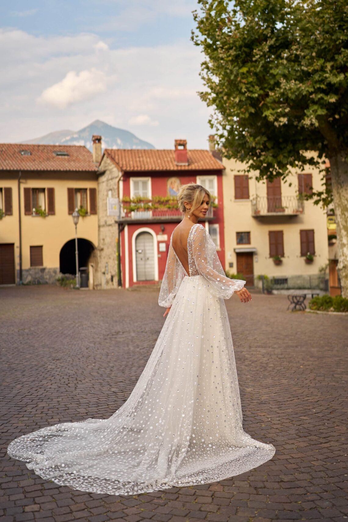 Mirror_Back_d2_3922-scaled