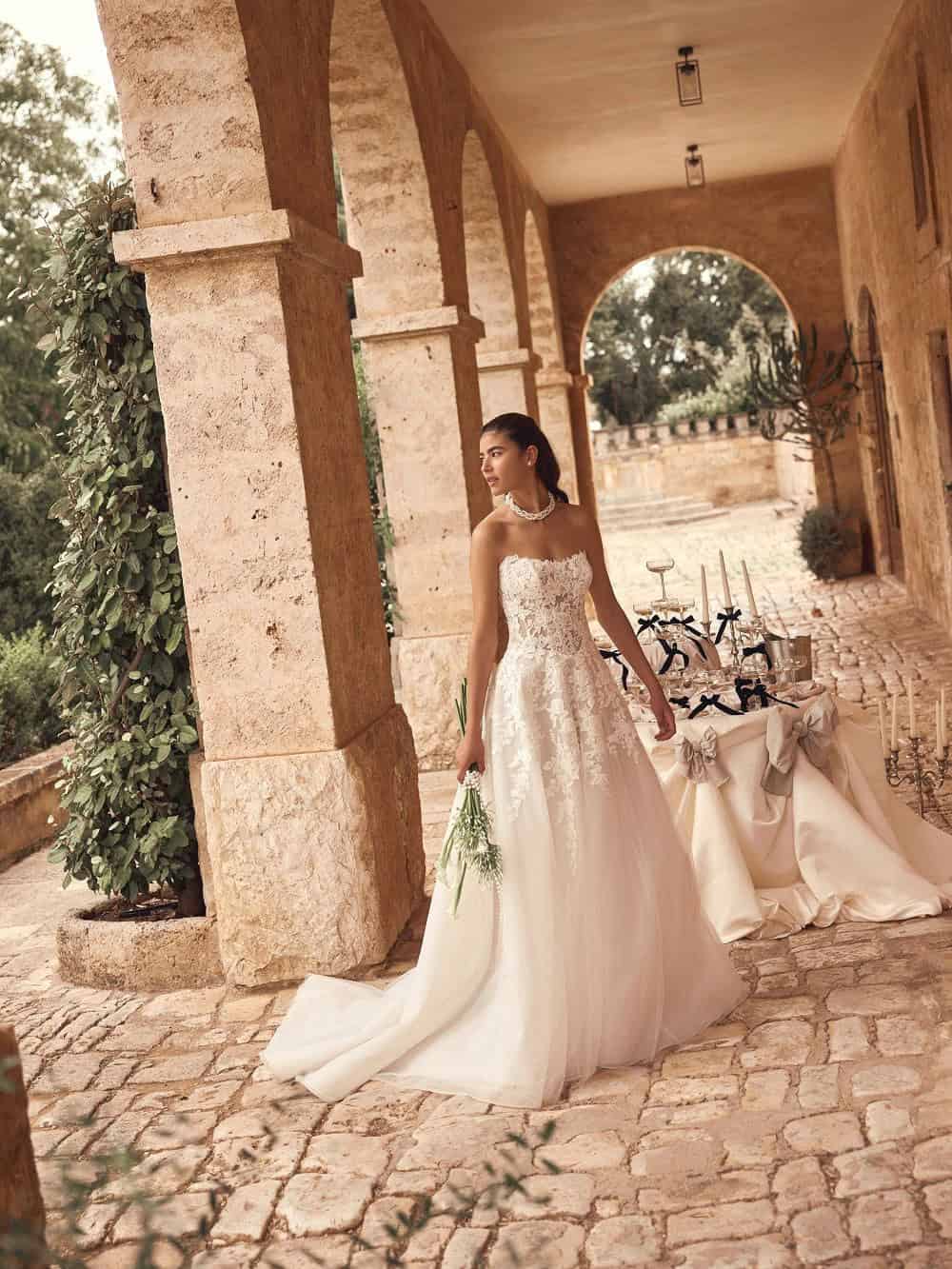 Brautkleid Morwen von Modeca kaufen bei Weddingworld 1