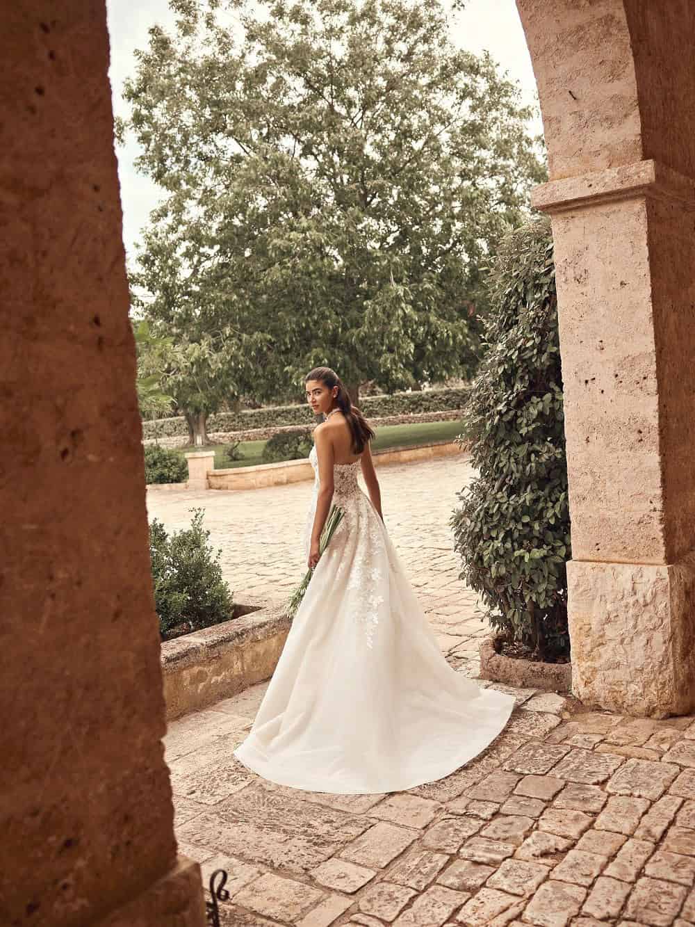 Brautkleid Morwen von Modeca kaufen bei Weddingworld 2