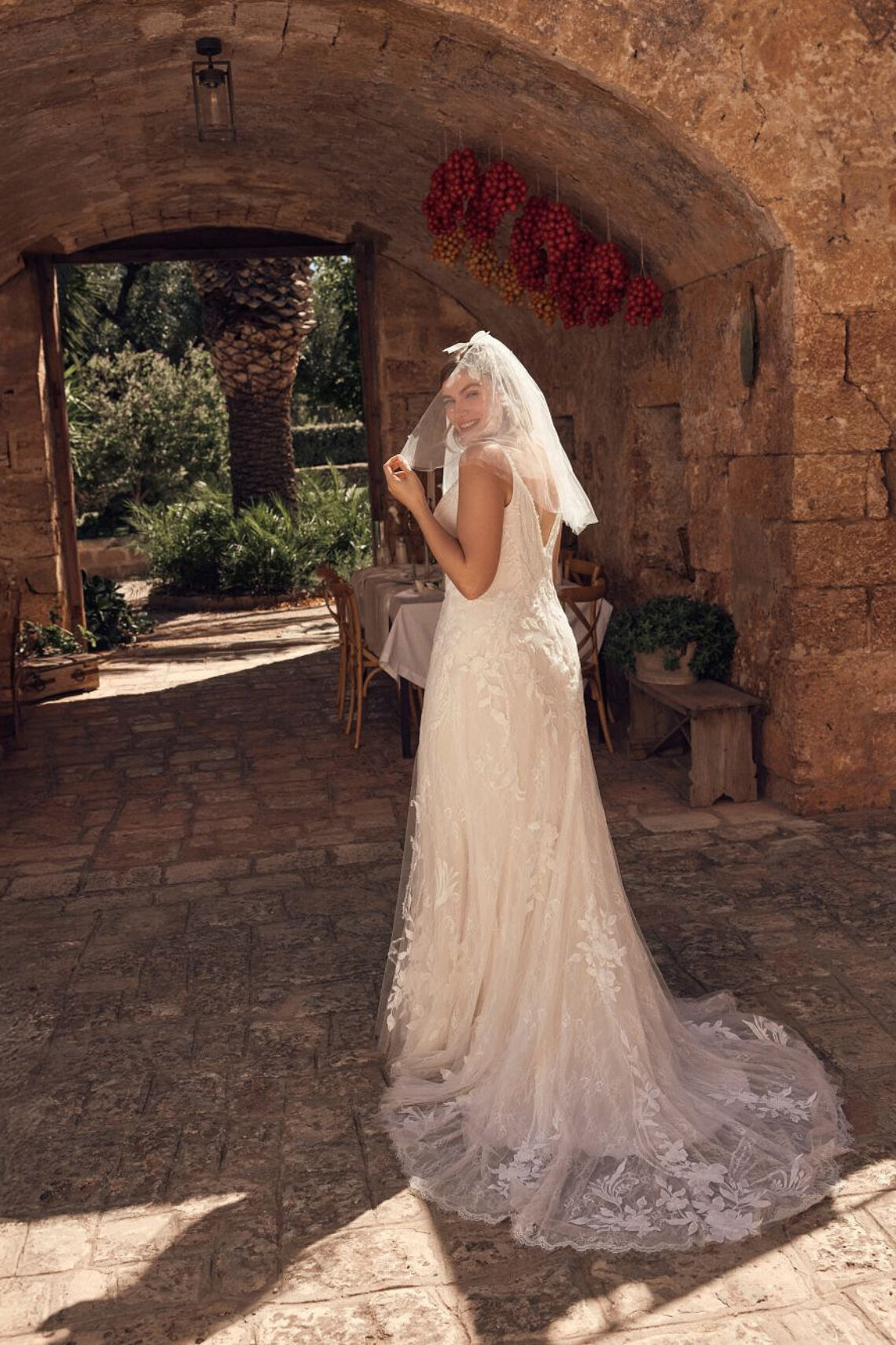 Brautkleid Nivanna von Modeca kaufen bei Weddingworld 2
