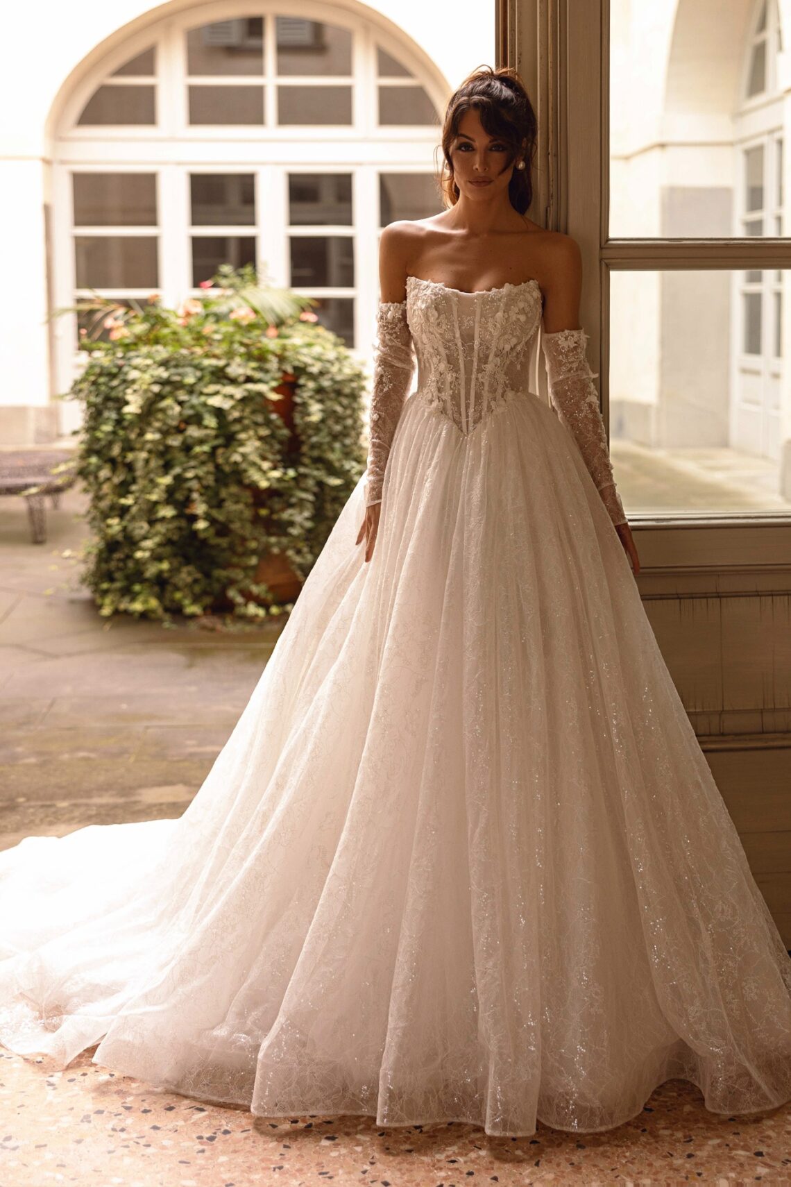 Brautkleid Philippa von Dominiss kaufen im Weddingworld 1