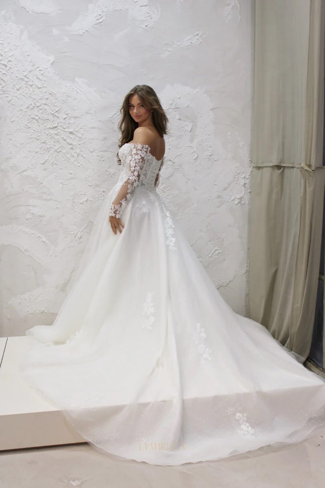 Brautkleid Regina von Lia bella kaufen im Weddingworld 2