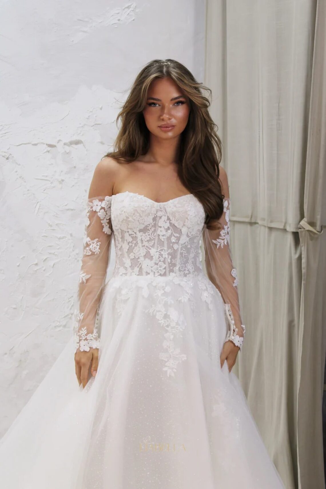 Brautkleid Regina von Lia bella kaufen im Weddingworld 3