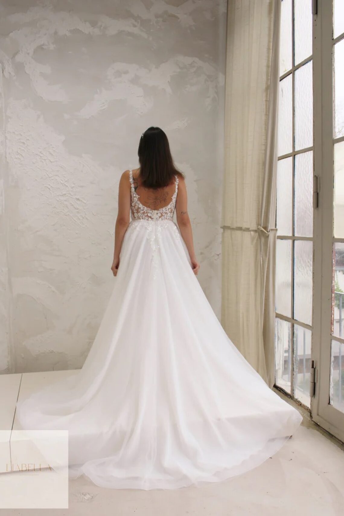 Brautkleid Renata von Lia Bella kaufen im Weddingworld 3