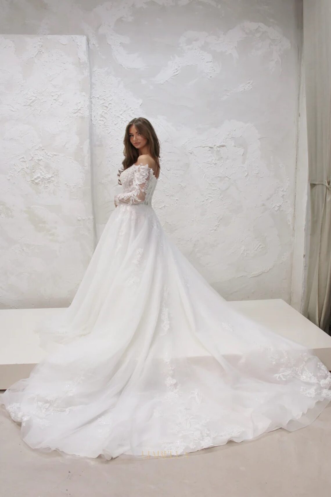 Brautkleid Rikka von Lia Bella kaufen im Weddingworld 2