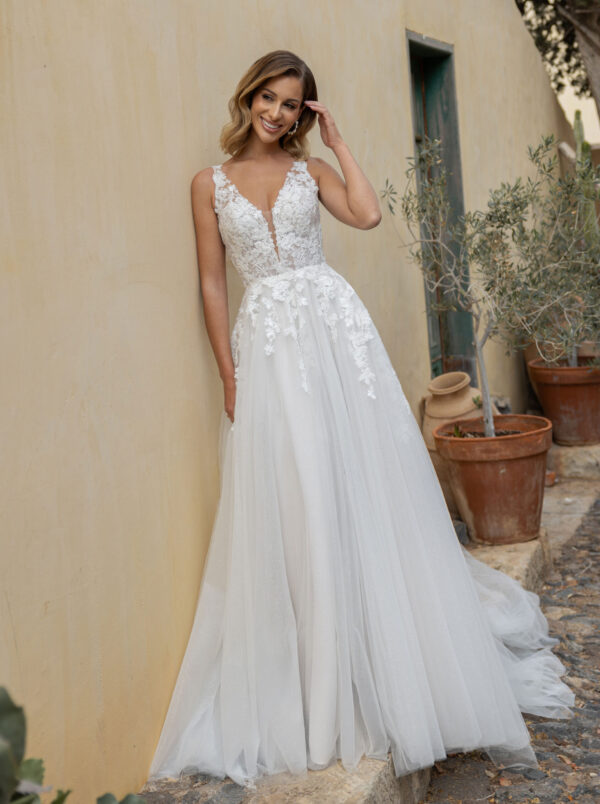 Brautkleider Diane Legrand 8318