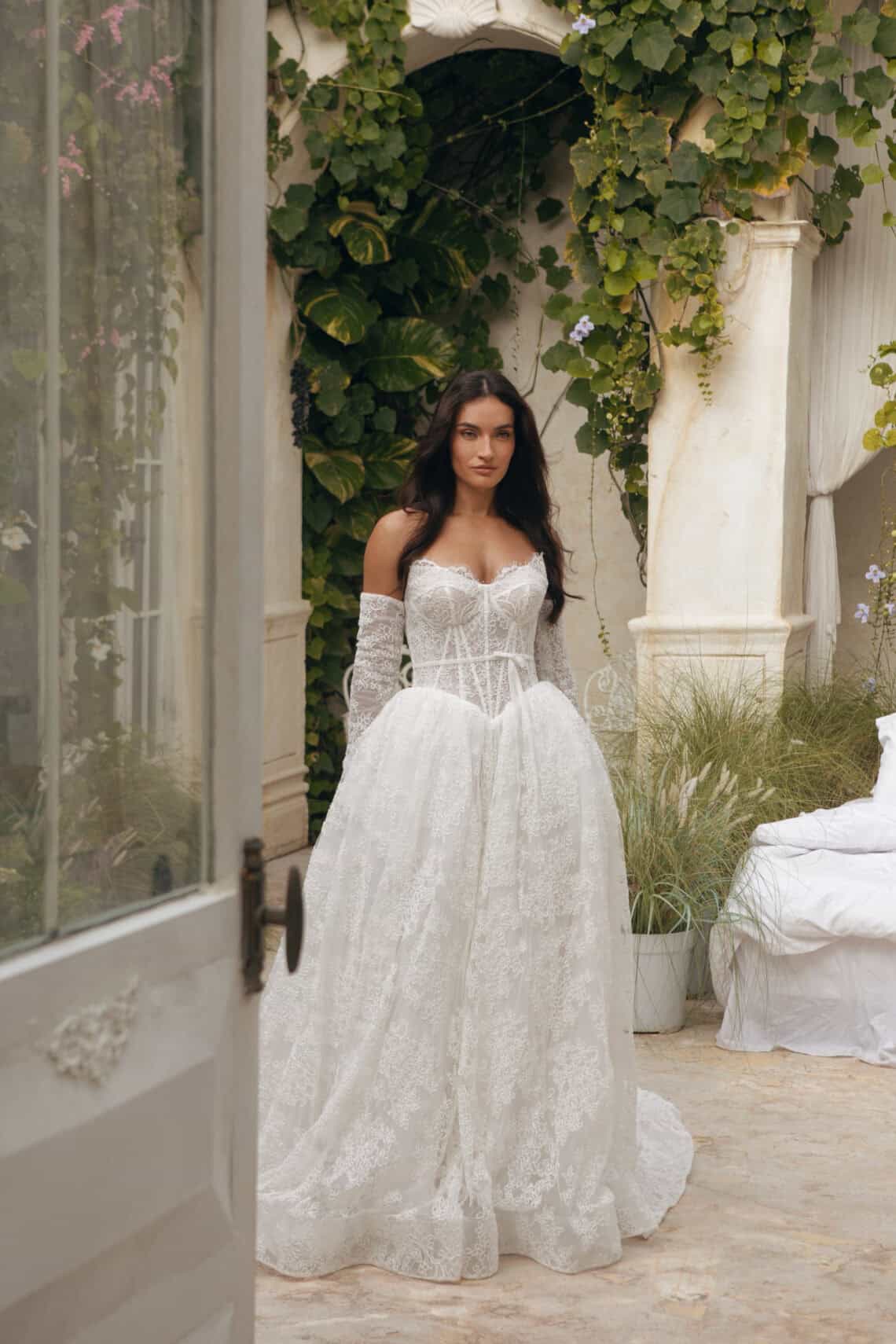 Brautkleid Sofia von Cizzy kaufen bei Weddingworld 3
