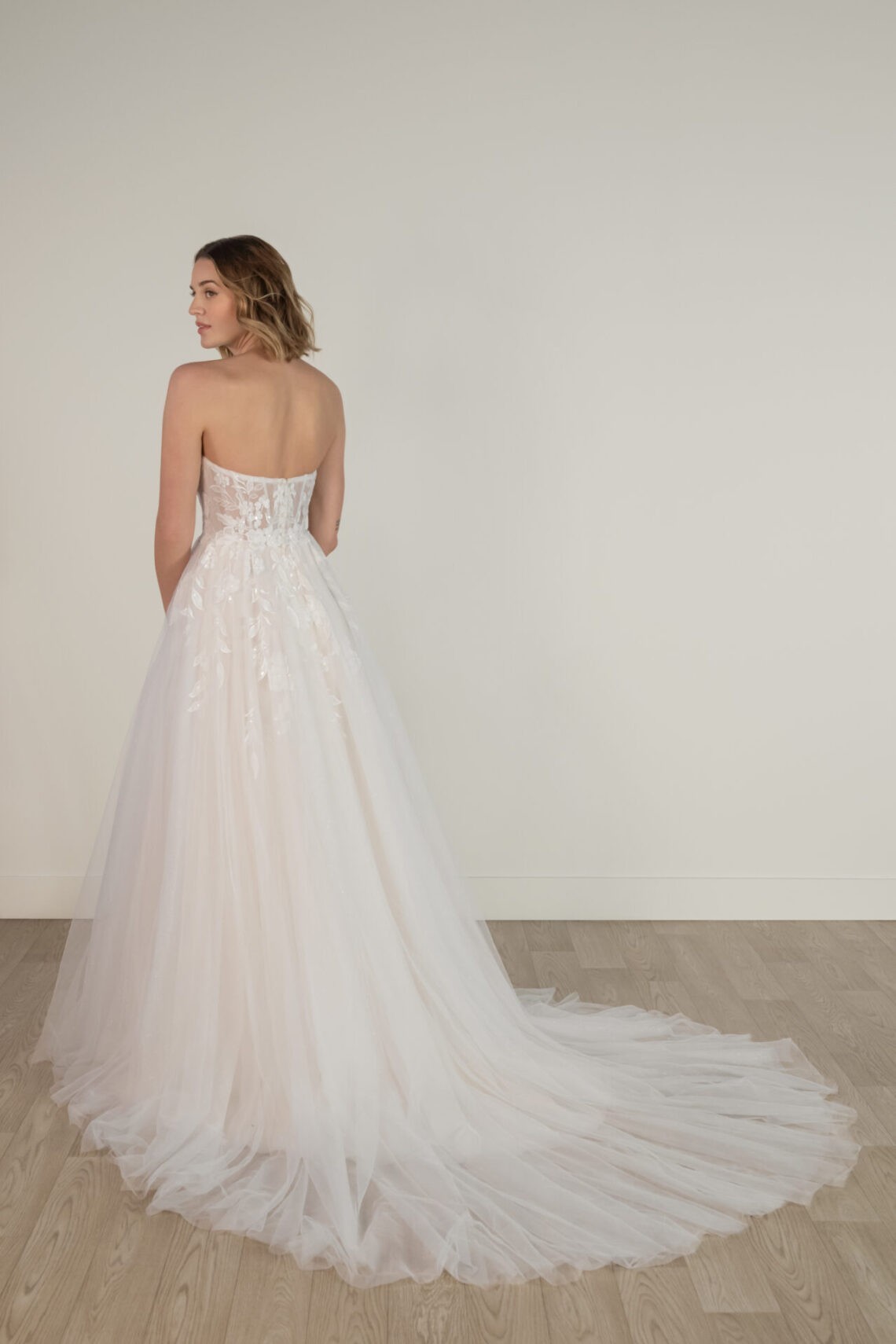 Brautkleid SY8139 von Stella York kaufen im Weddingworld 4