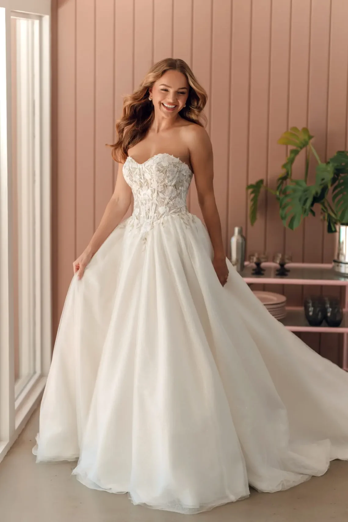 Brautkleid SY8181 von Stella York kaufen bei Weddingworld 1