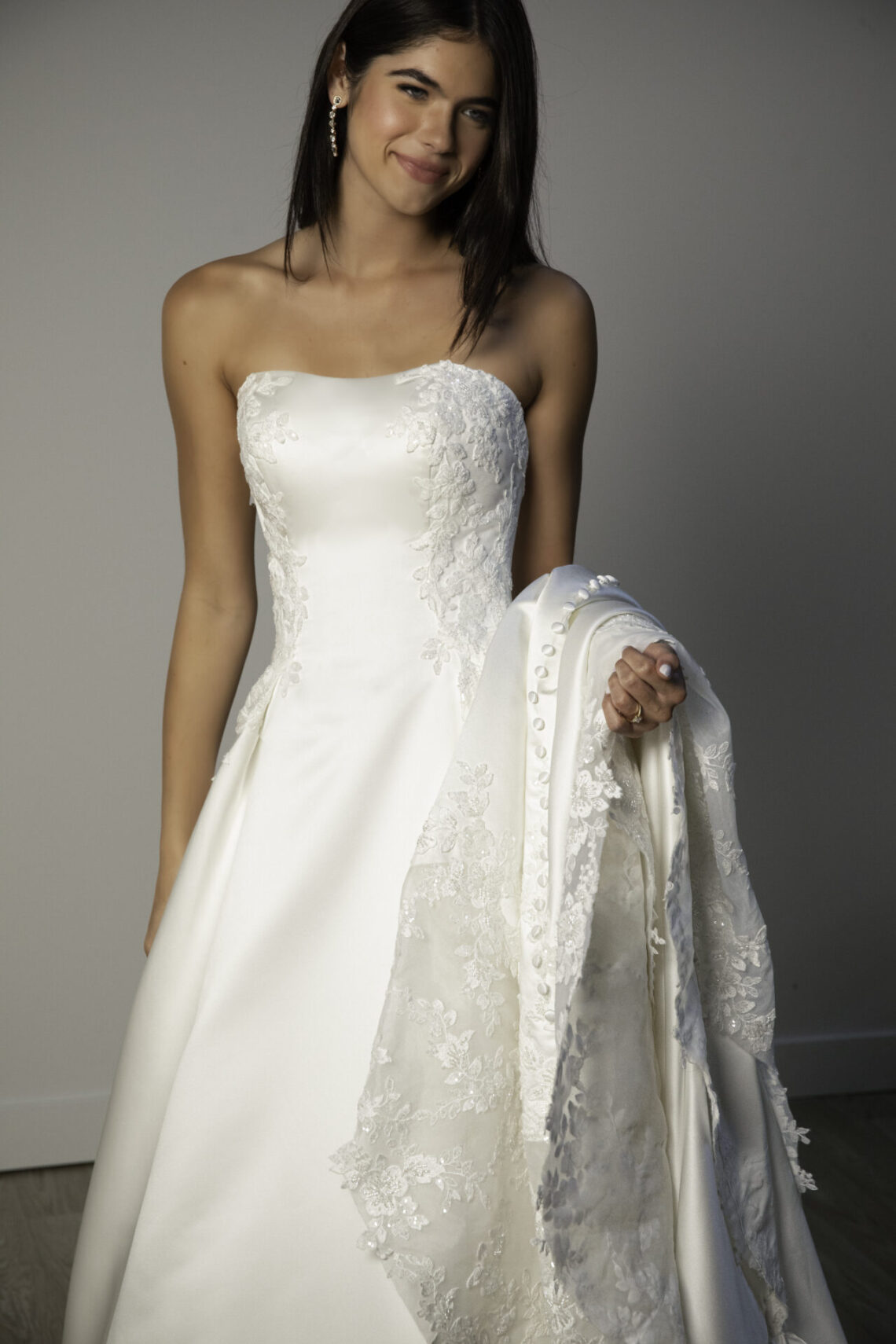 Brautkleid SY8279 von Stella York kaufen bei Weddingworld 1