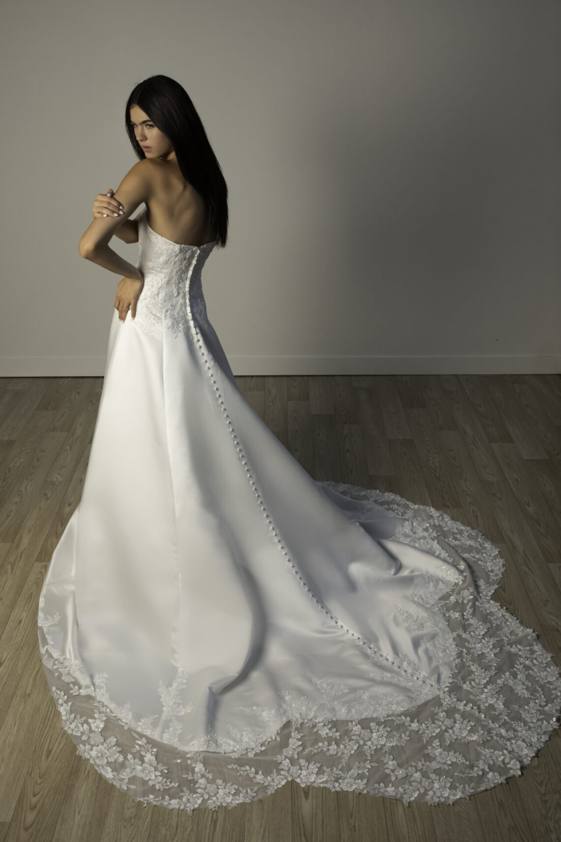Brautkleid SY8279 von Stella York kaufen bei Weddingworld 2
