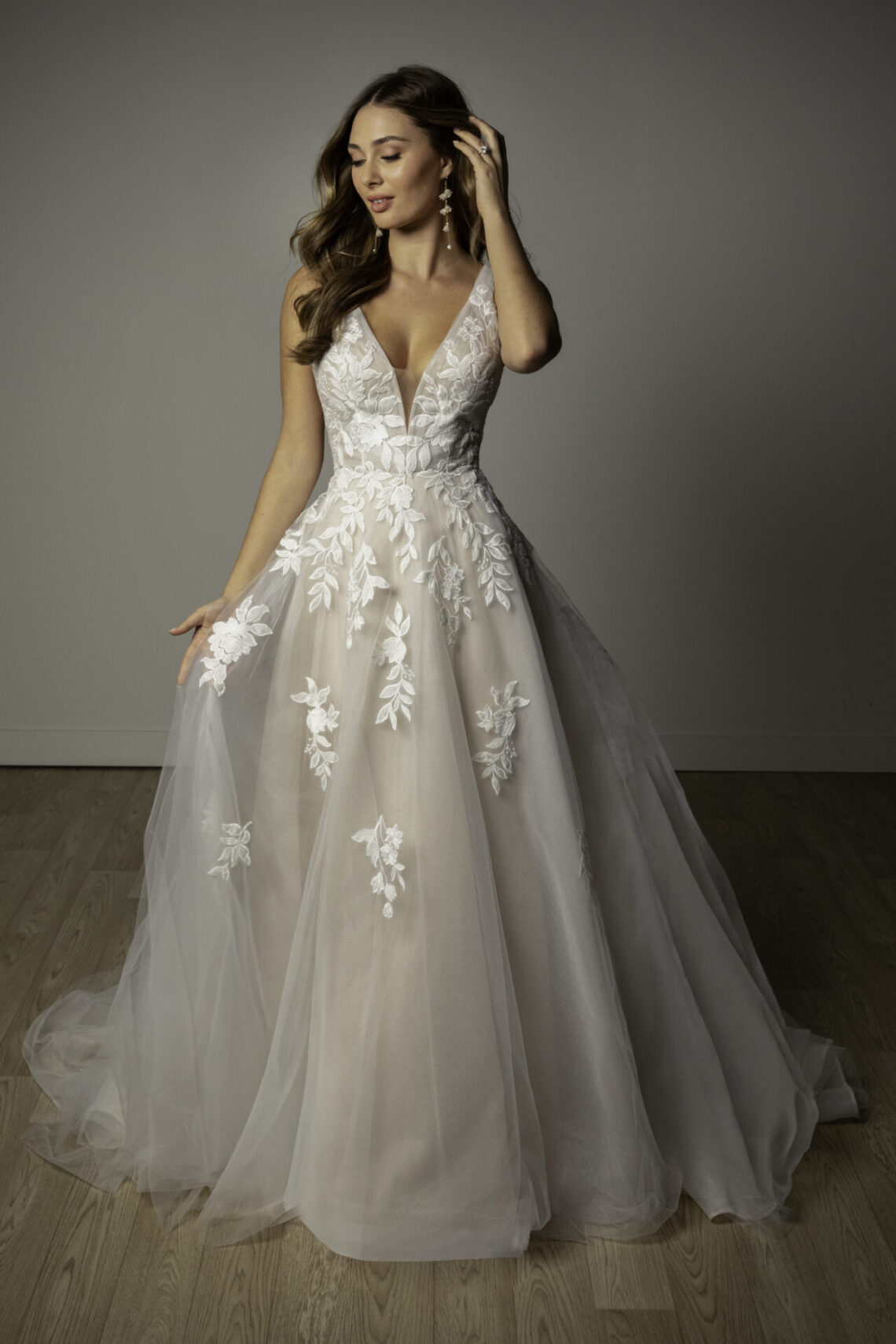 Brautkleid SY8316 von Stella York kaufen bei Weddingworld 1