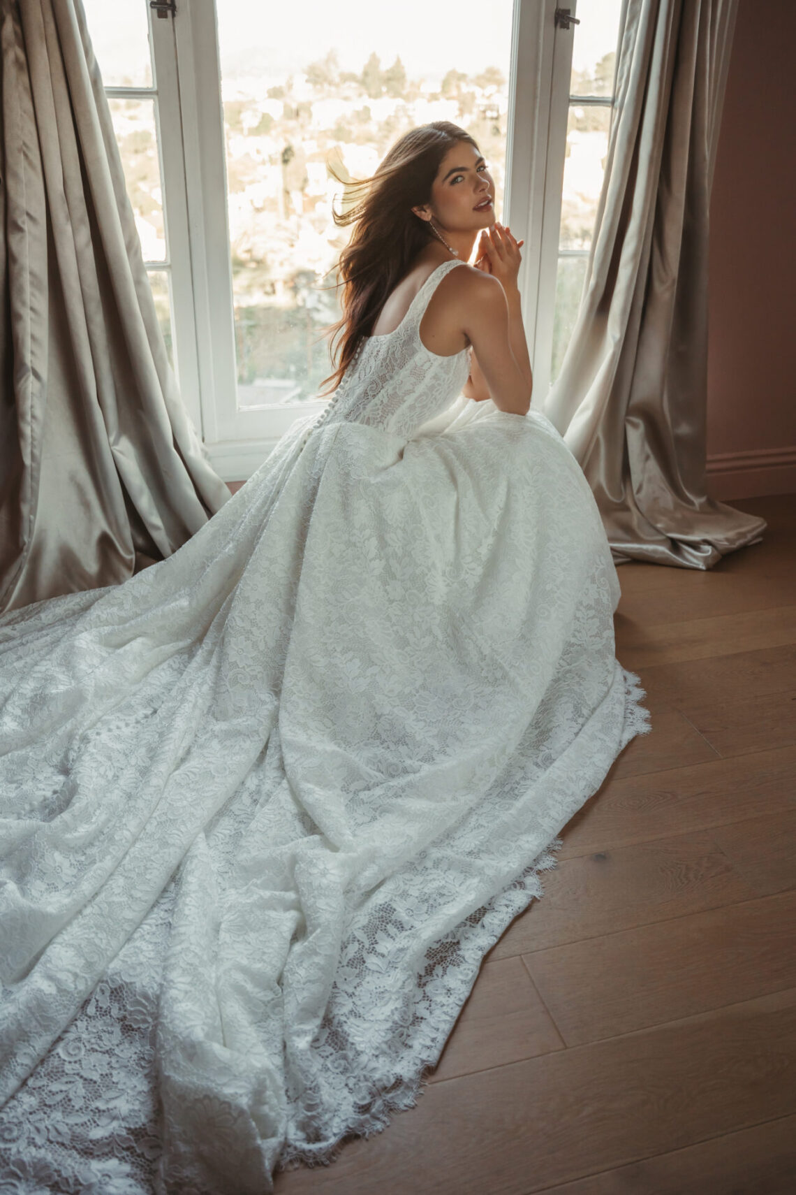 Brautkleid SY8344 von Stella York kaufen bei Weddingworld 1
