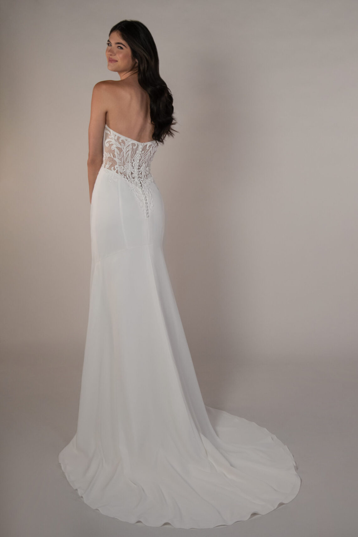 Brautkleid SY8377 von Stella York kaufen bei Weddingworld 1
