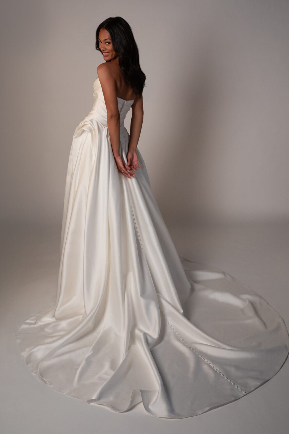 Brautkleid SY8412 von Stella York kaufen bei Weddingworld 4
