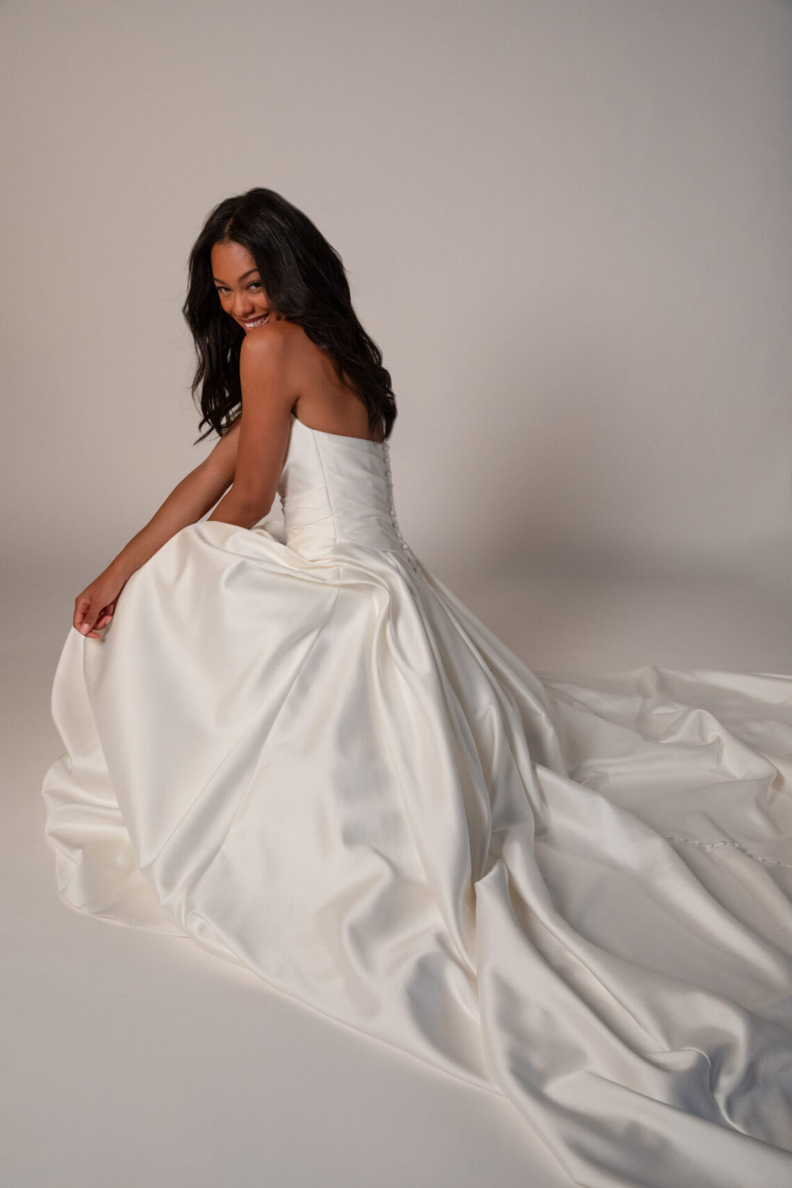 Brautkleid SY8412 von Stella York kaufen bei Weddingworld 5