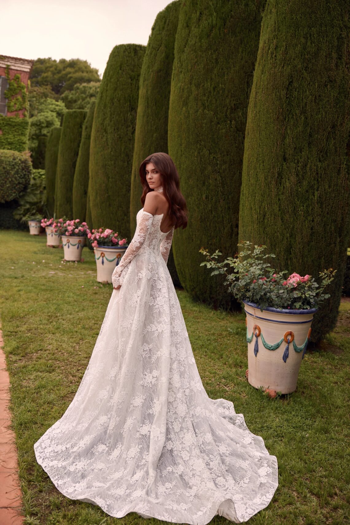 Brautkleid Valessia von Tina Valerdi kaufen bei Weddingworld 1
