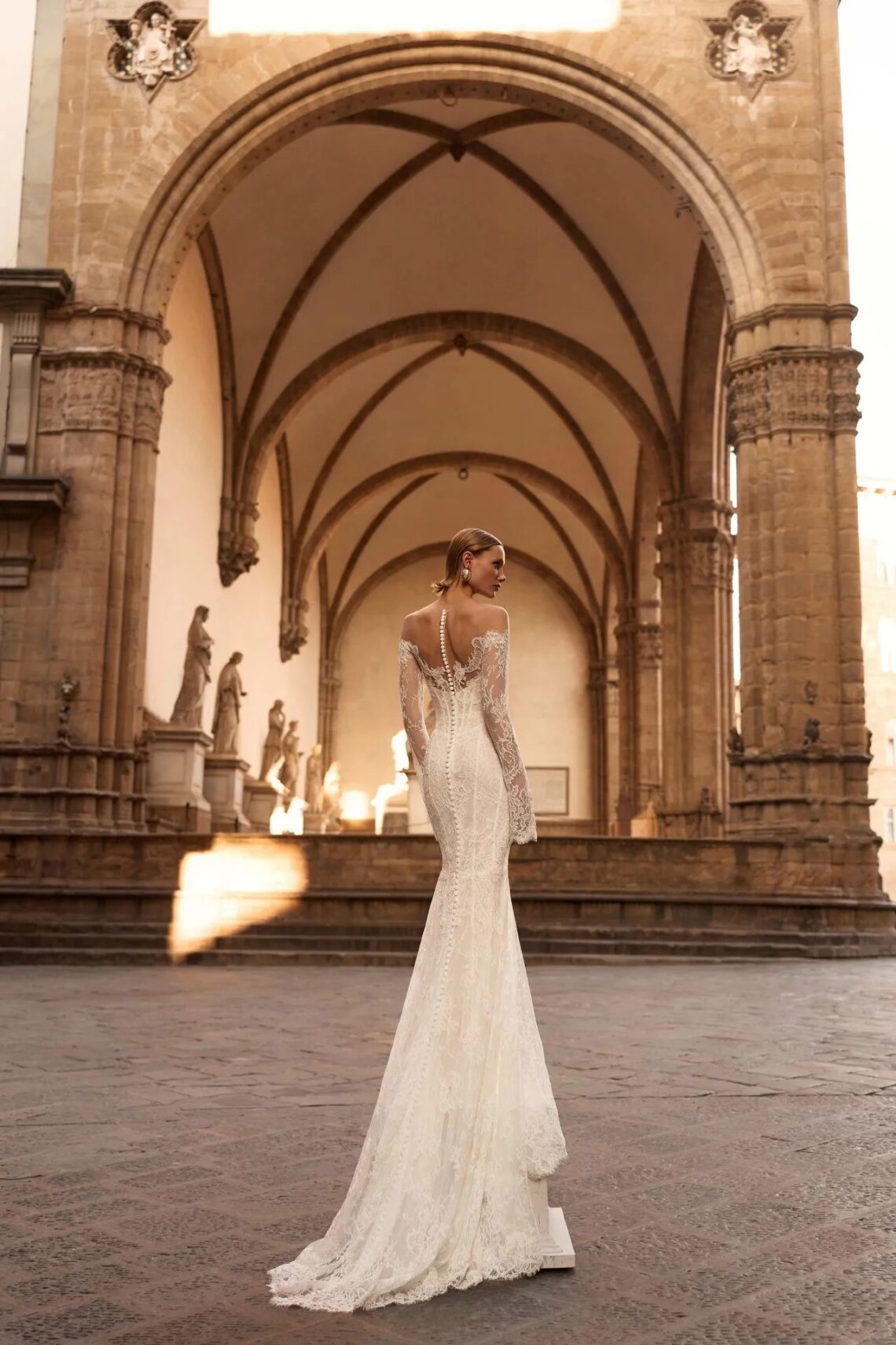 Brautkleid Virelda von Milla Nova kaufen bei Weddingworld 4