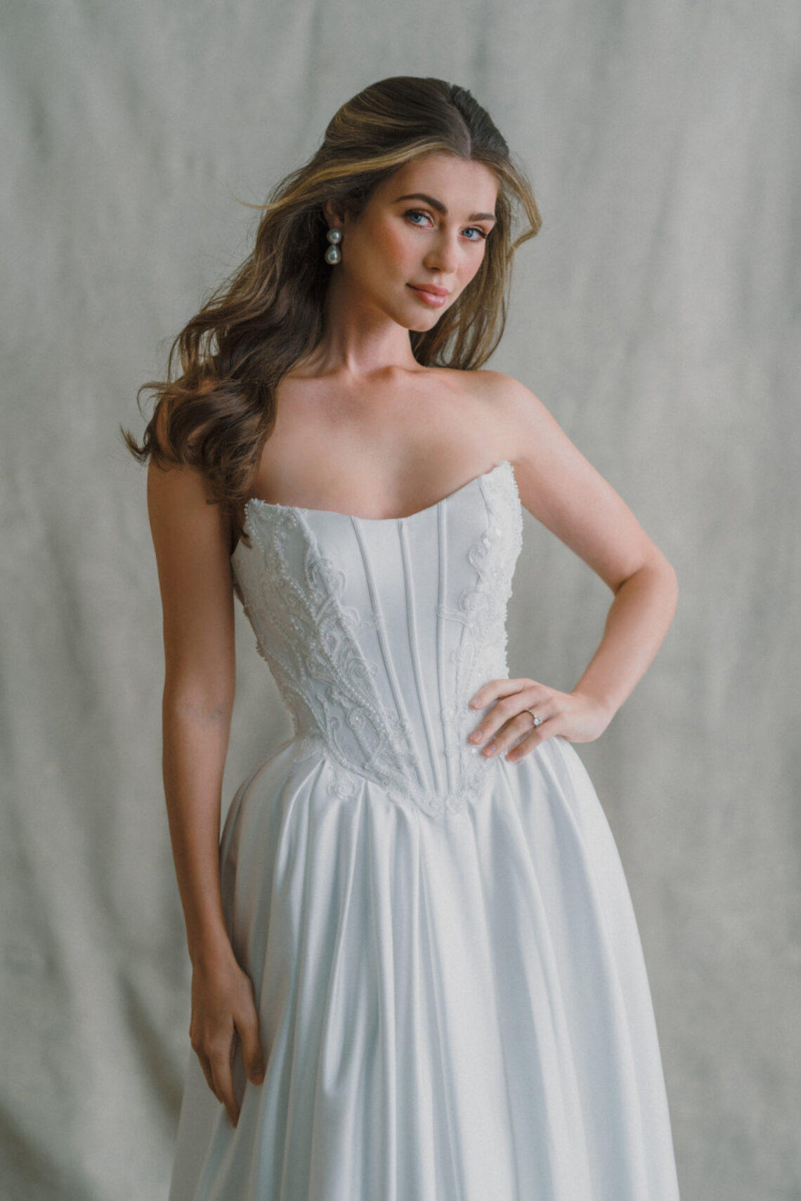 Brautkleid X211 von Allure Bridals kaufen bei Weddingworld 2