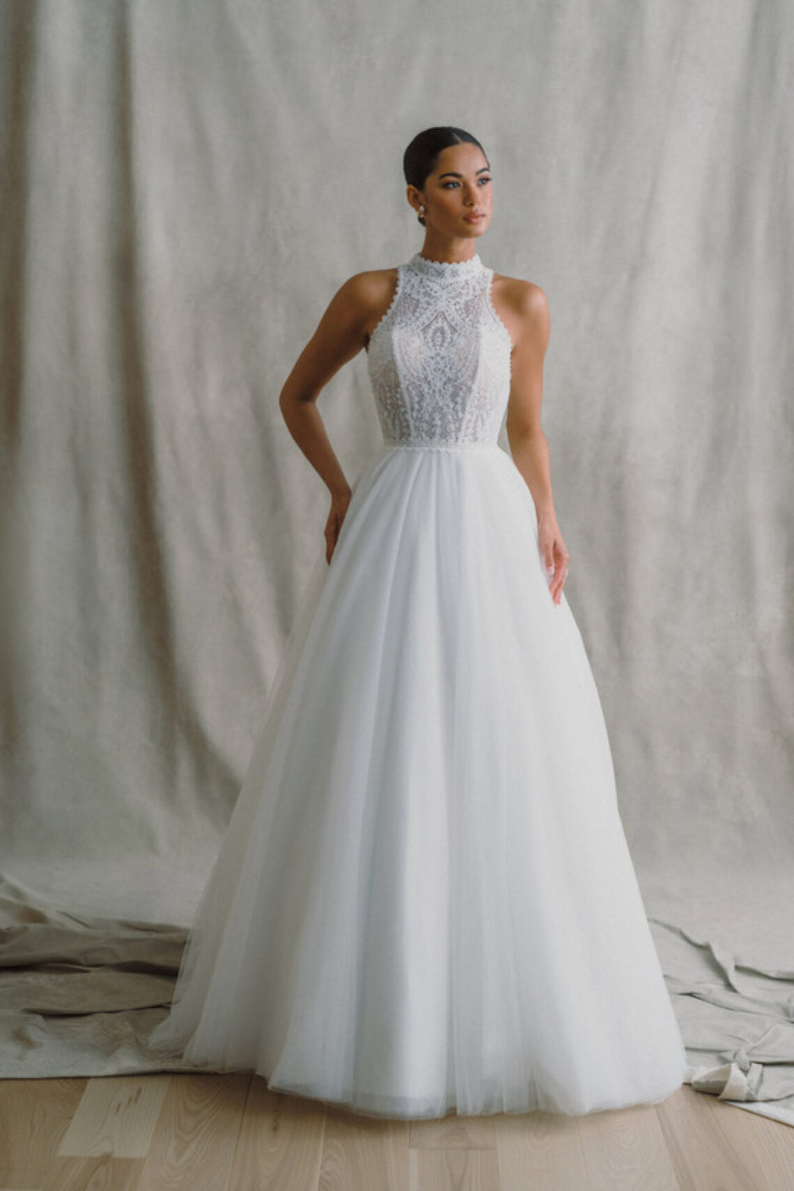 Brautkleid X215von Allure Bridal kaufen bei Weddingworld 1