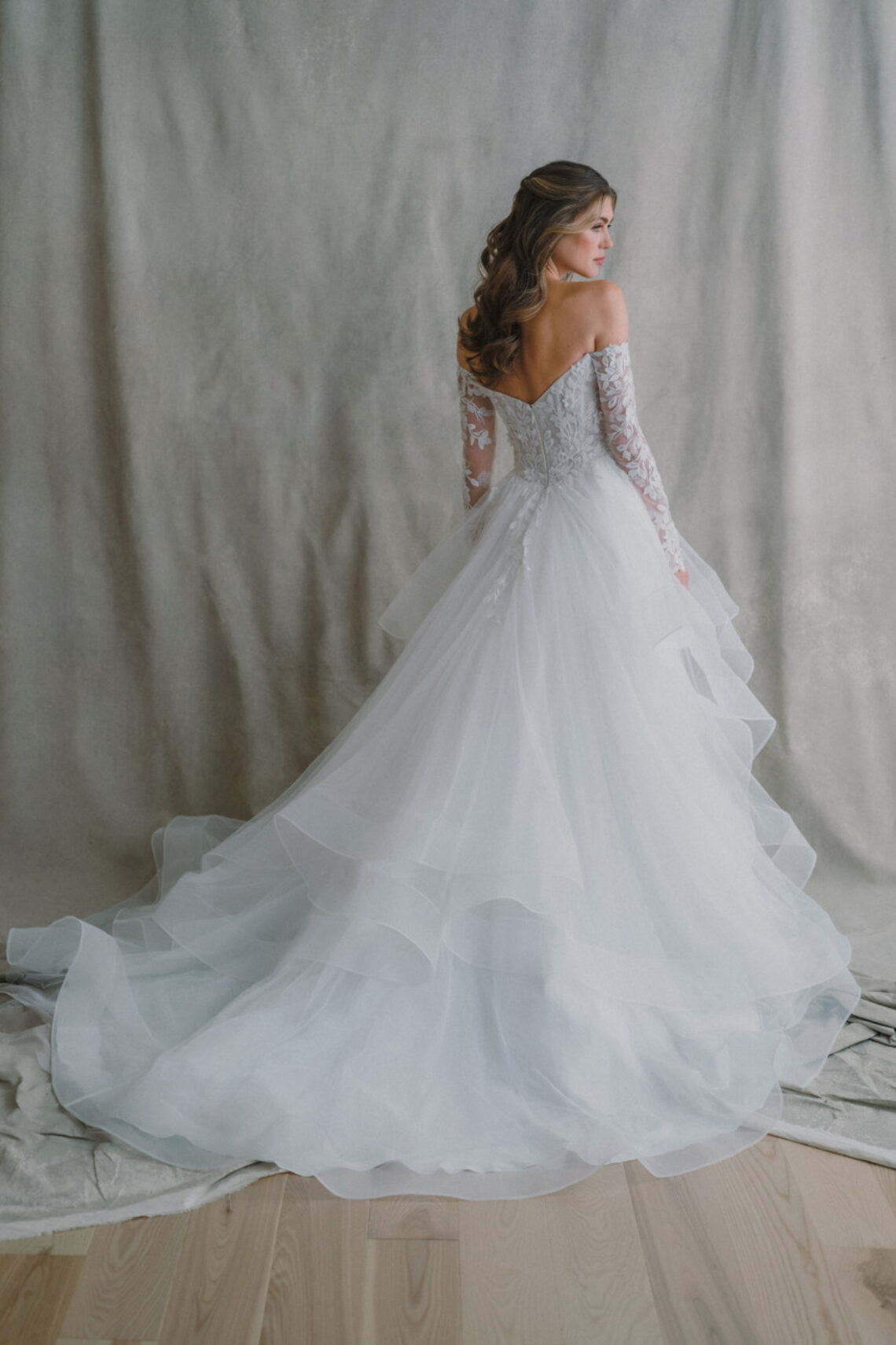 Brautkleid X217 von Allure Bridals kaufen bei Weddingworld 3